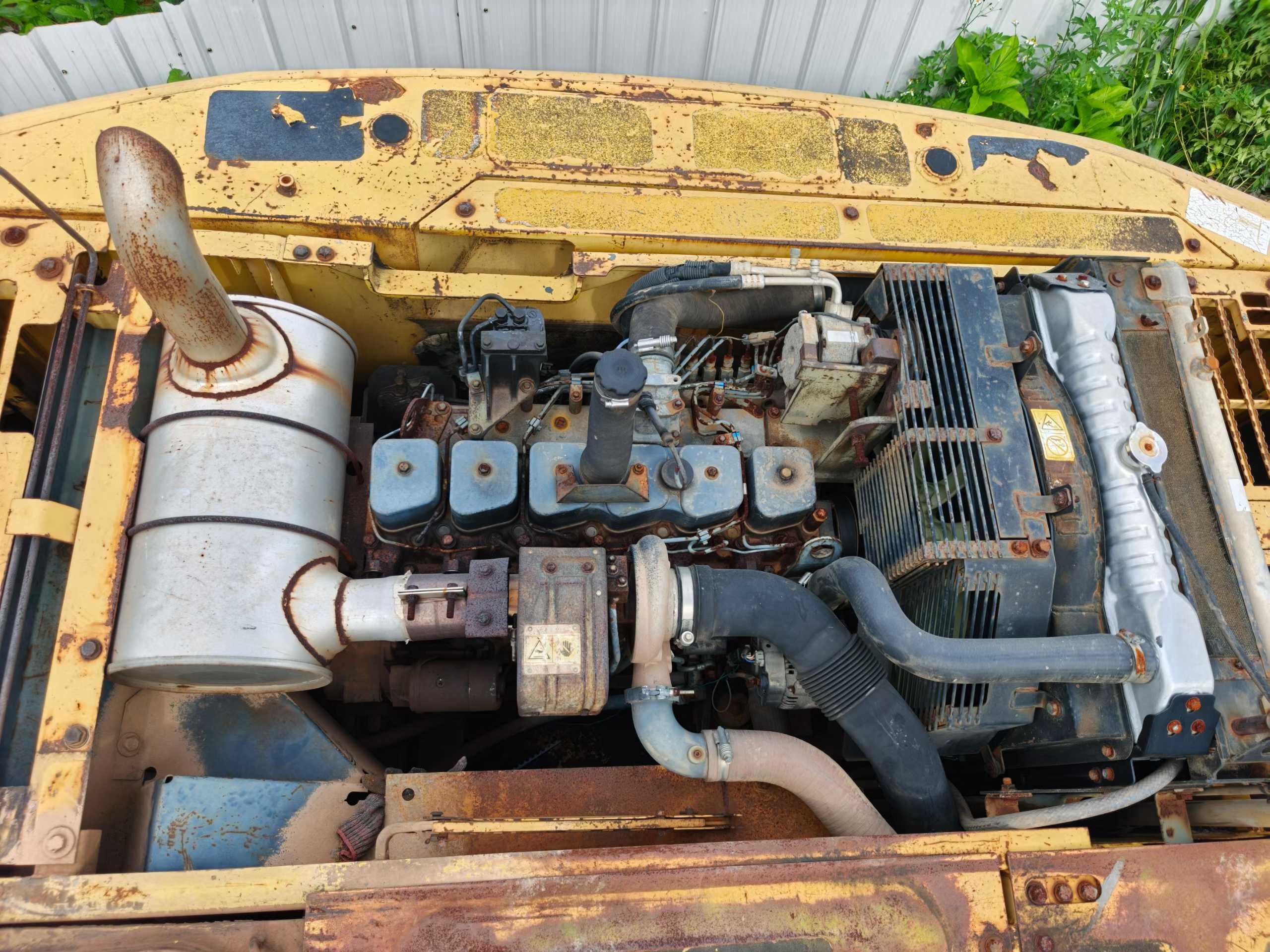 Buy Komatsu PC200-7 Used Excavator / 4 Buy Komatsu PC200-7 Used Excavator / 4