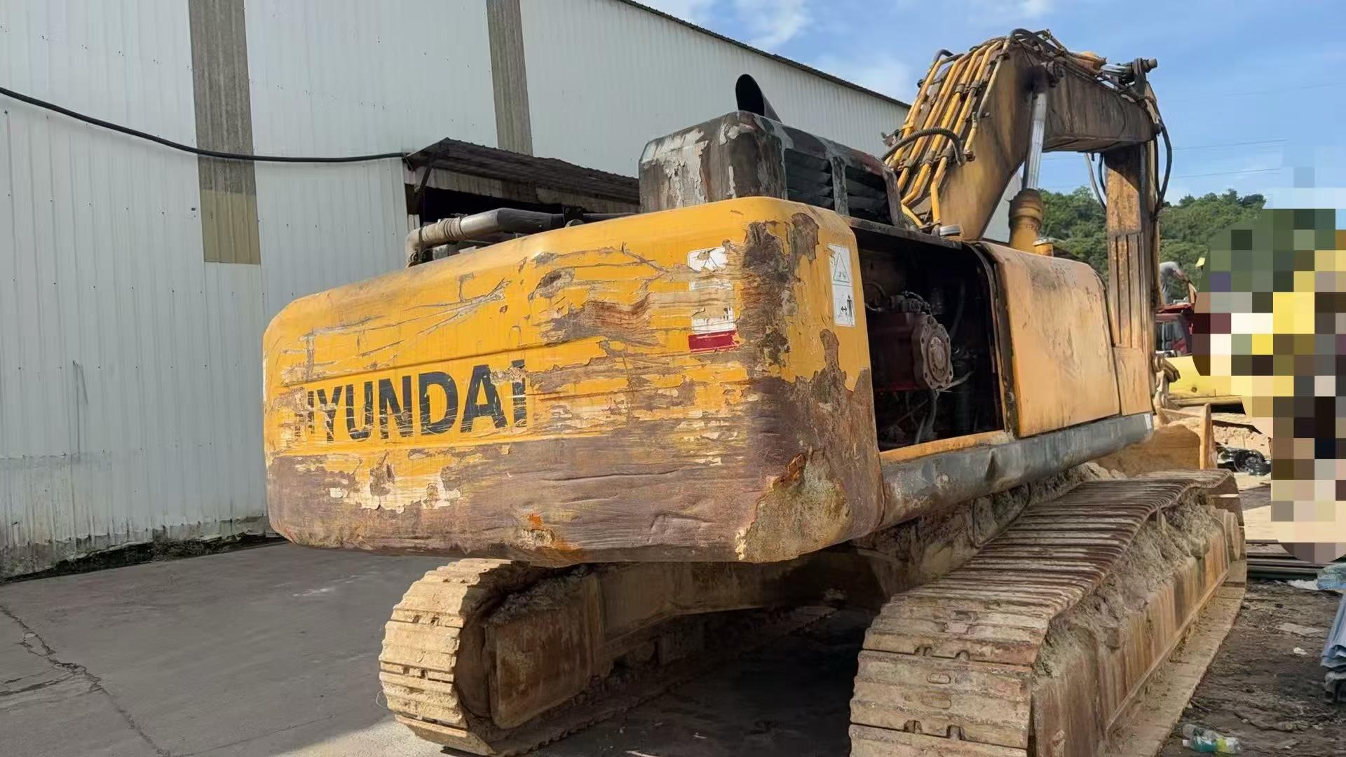Buy Sumitomo SH200-3 Used Excavator / 7