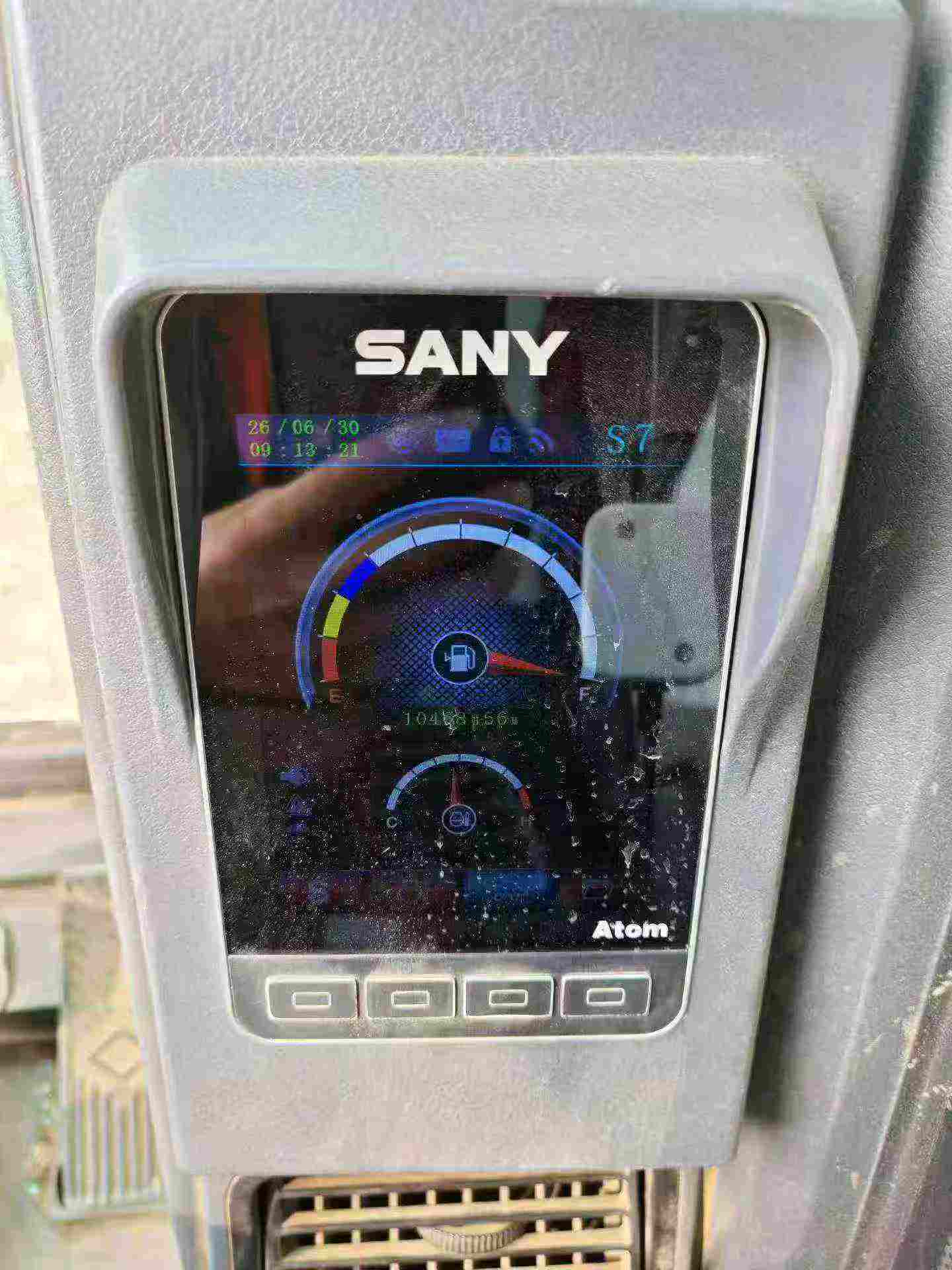 Buy Sany SY70C Used Excavator / 2