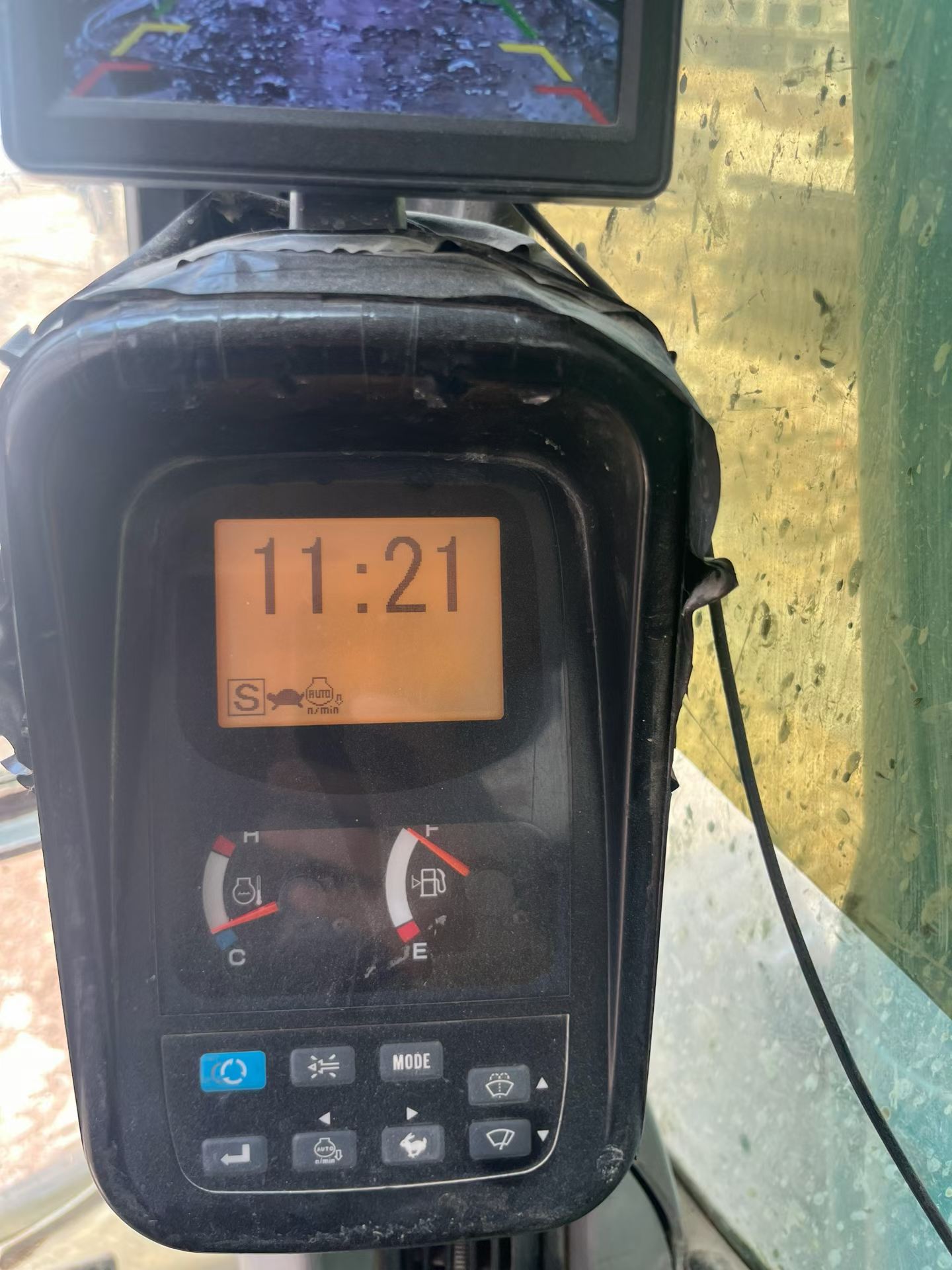 Buy Kobelco SK140LC-8 Used Excavator / 8 Buy Kobelco SK140LC-8 Used Excavator / 8
