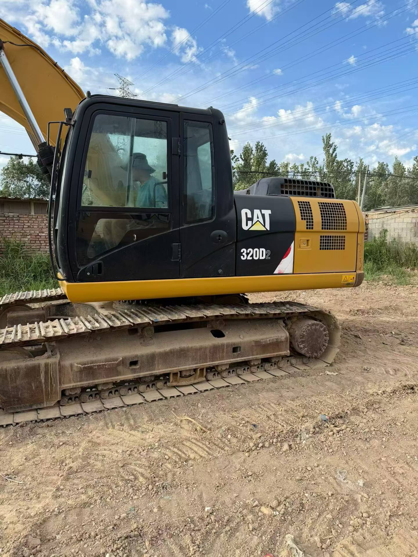 Buy Caterpillar 320D Used Excavator / 8 Buy Caterpillar 320D Used Excavator / 8