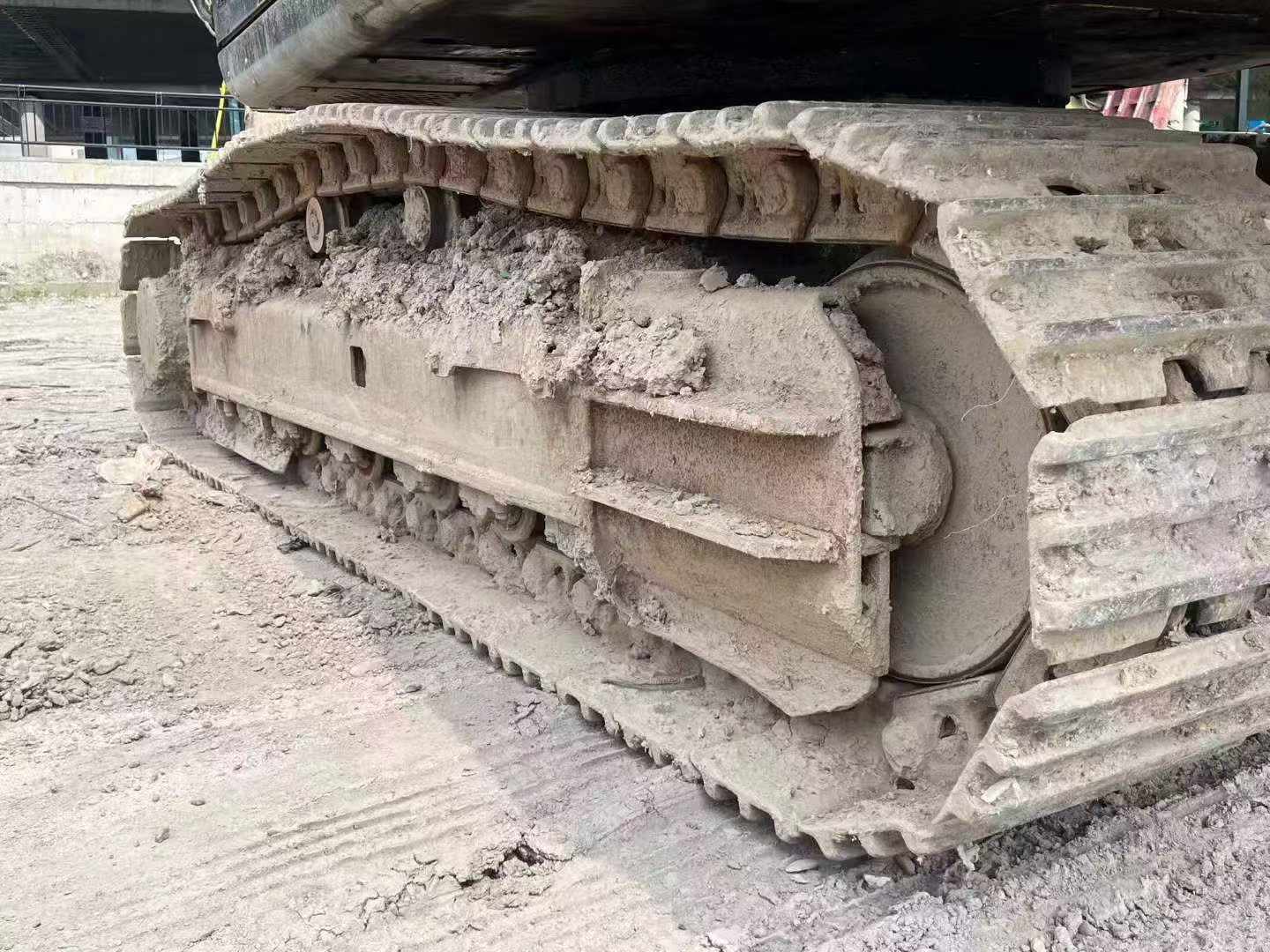 Buy Sumitomo SH360-5 Used Excavator / 4 Buy Sumitomo SH360-5 Used Excavator / 4