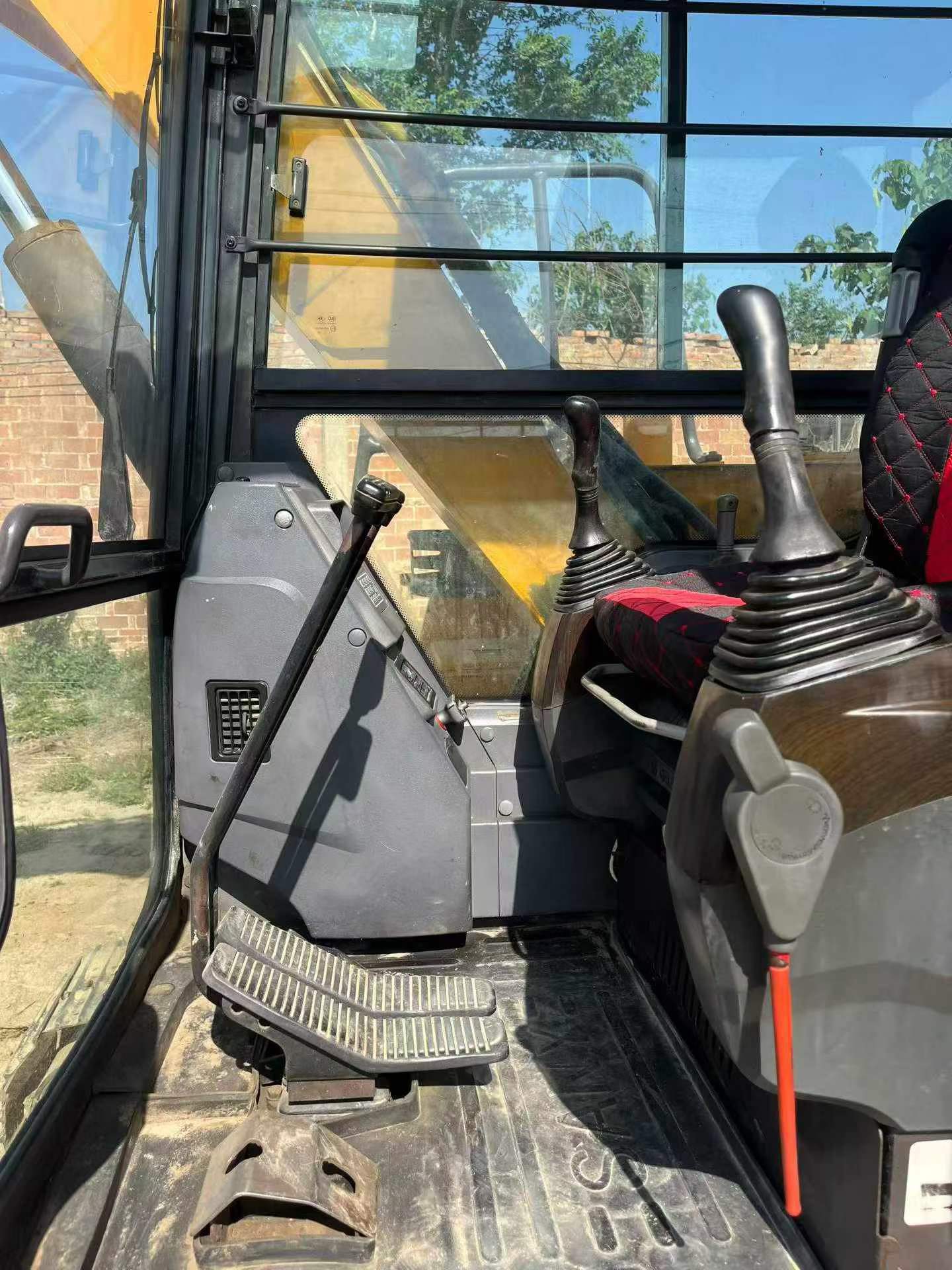 Buy Sany SY65C Used Excavator / 5 Buy Sany SY65C Used Excavator / 5