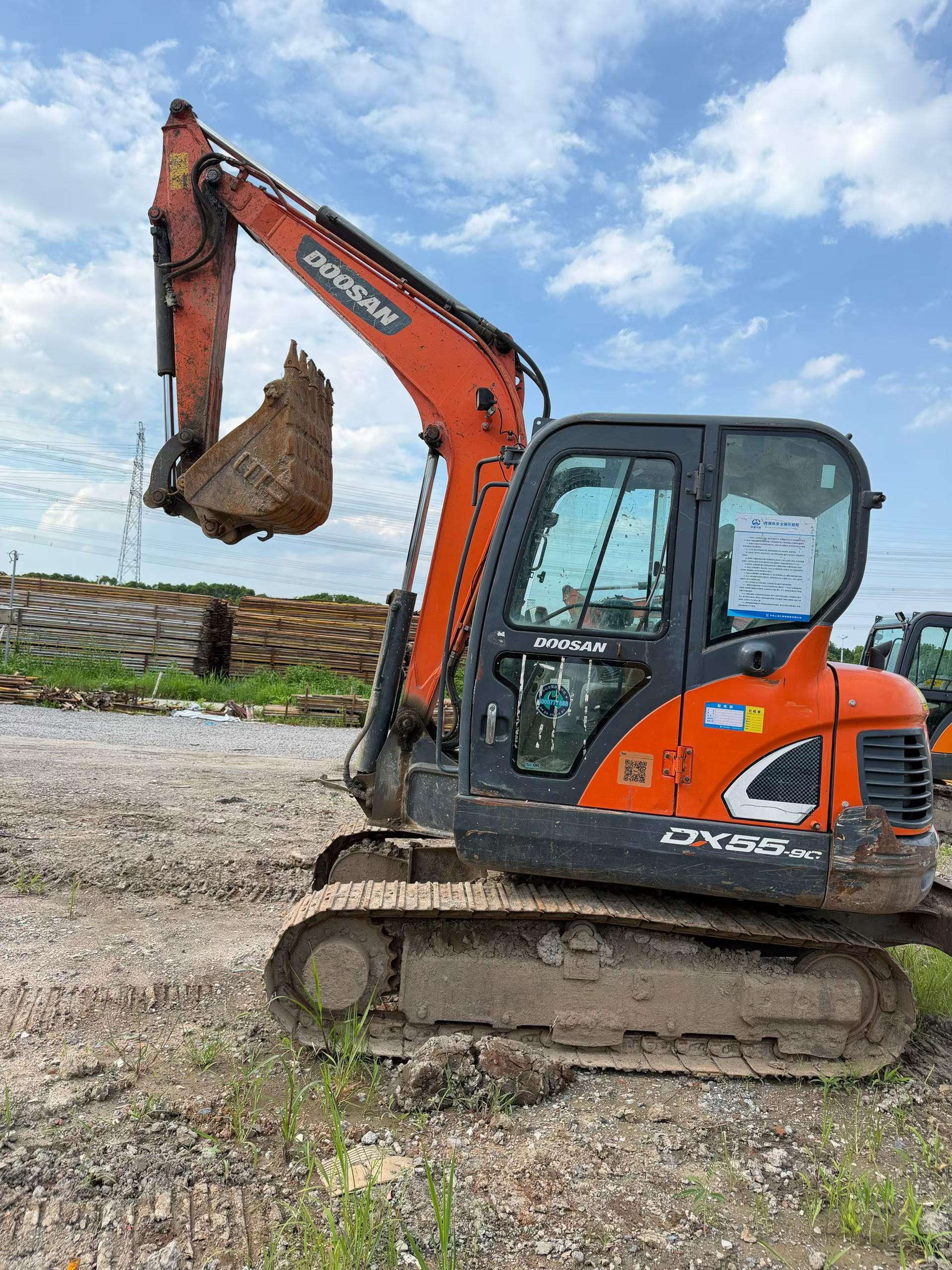 Buy Doosan DH55 Used Excavator / 1