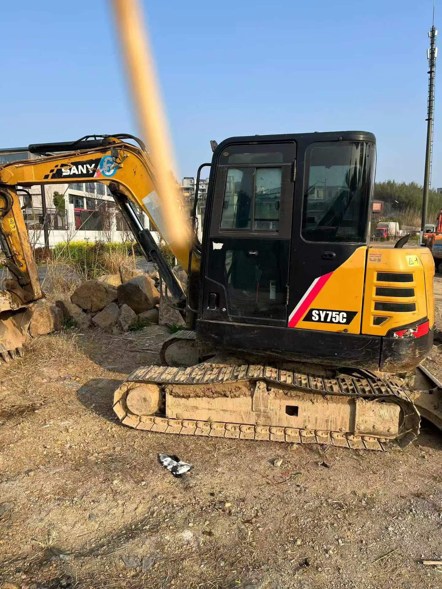 Buy Sany SY60 Used Excavator / 1