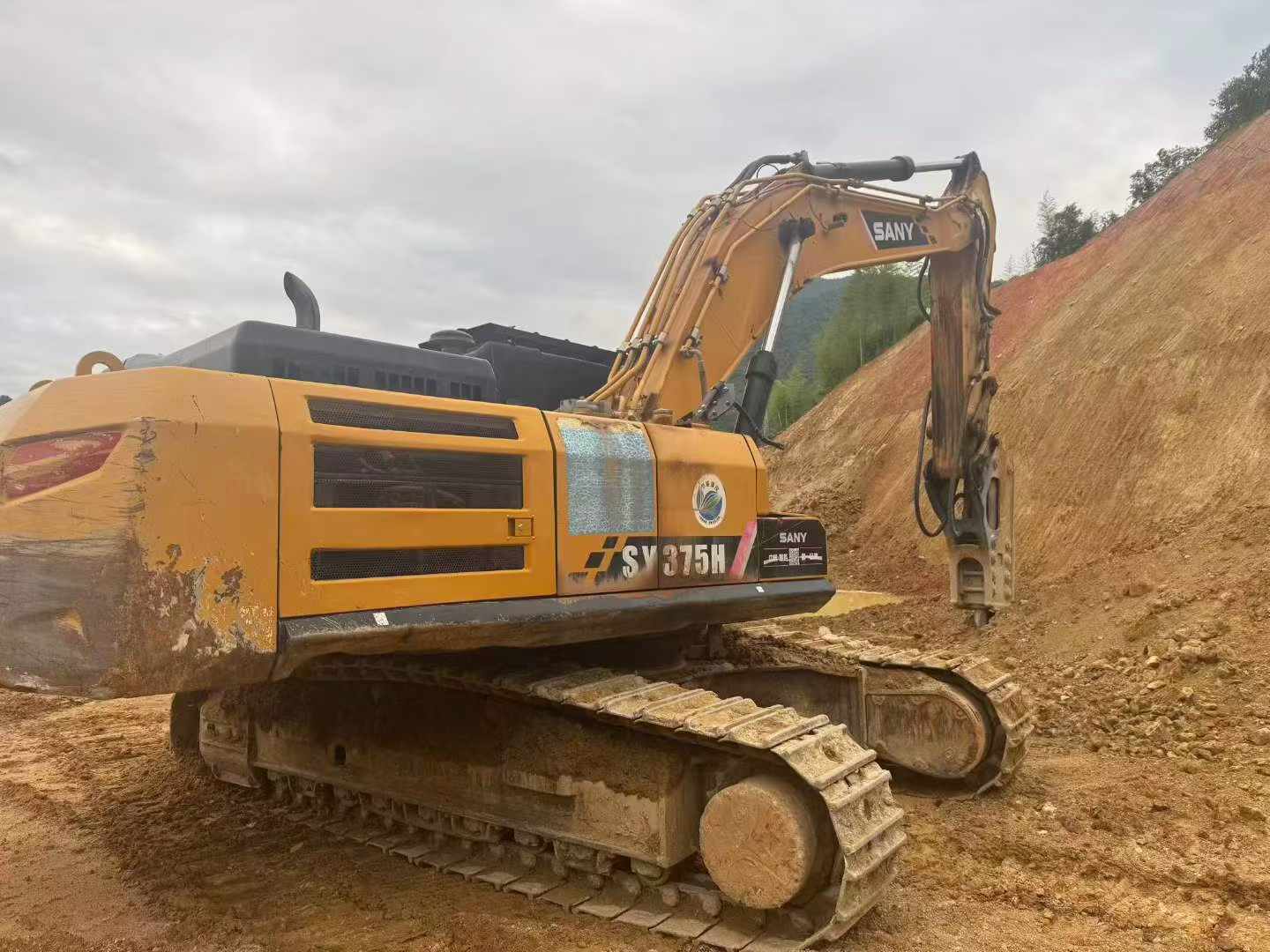 Buy Sany SY375H Used Excavator / 2 Buy Sany SY375H Used Excavator / 2