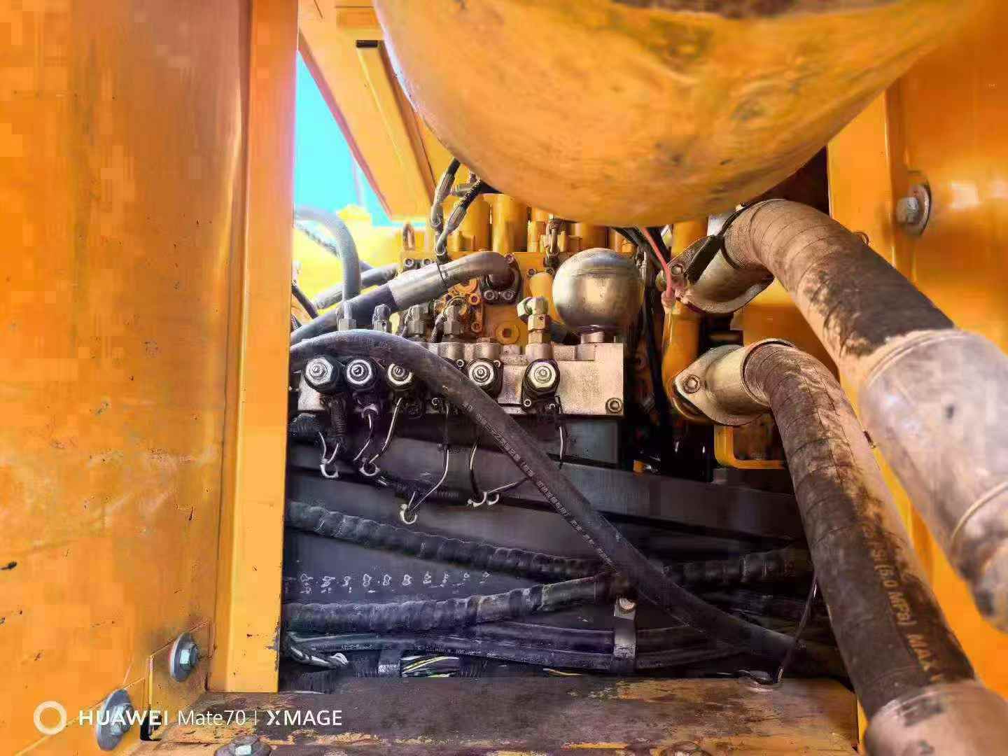 Buy Sany SY235C-8 Used Excavator / 7 Buy Sany SY235C-8 Used Excavator / 7