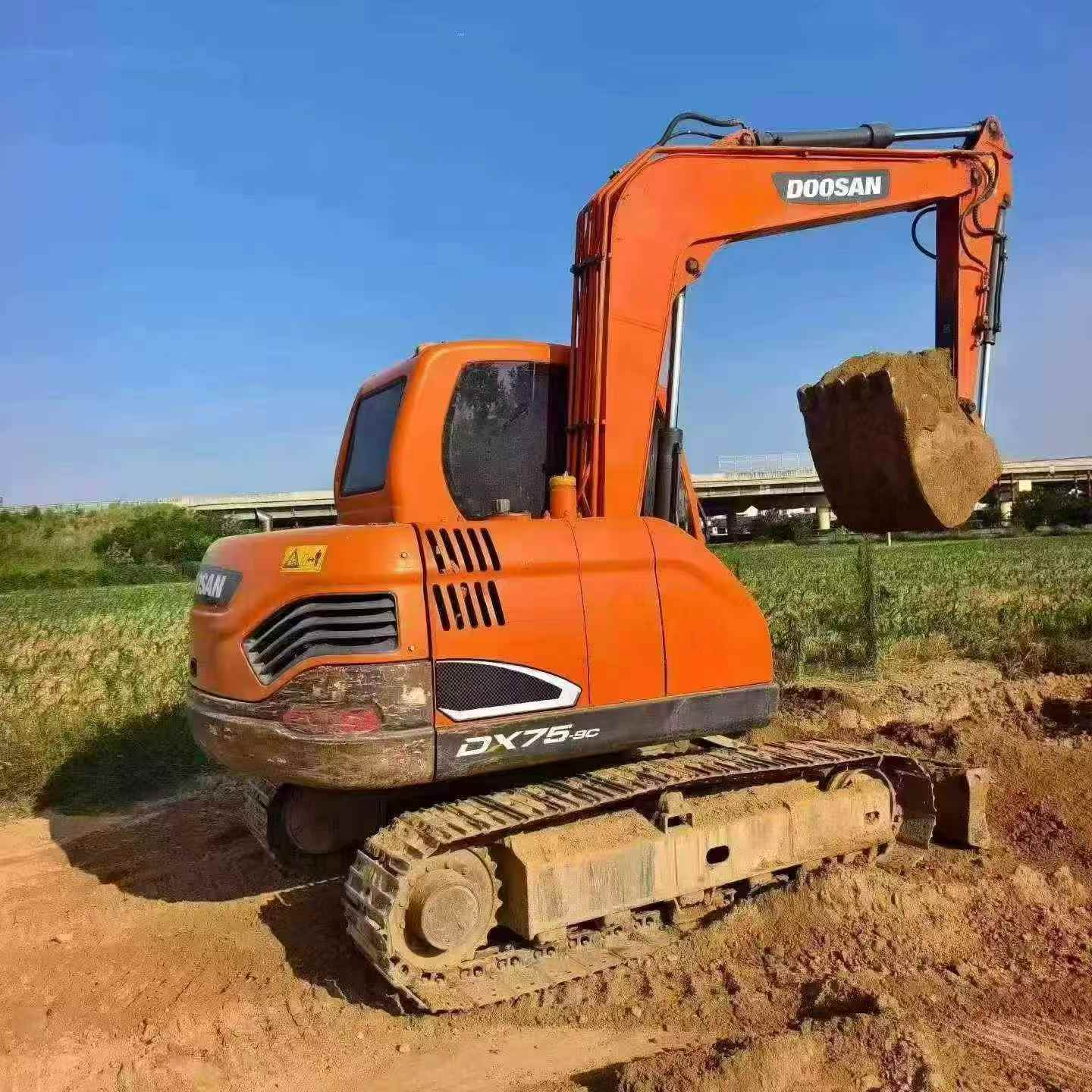 Buy Doosan DX75-9C Used Excavator / 1