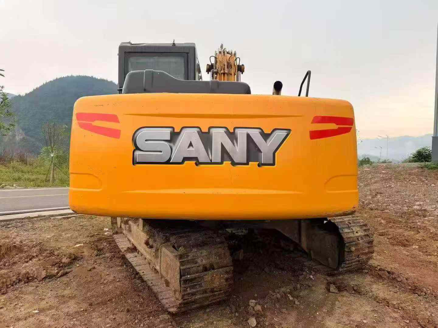 Buy Sany SY115C-9 Used Excavator / 2 Buy Sany SY115C-9 Used Excavator / 2