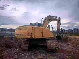 Buy Liebherr Used Excavator / 2 Buy Liebherr Used Excavator / 2