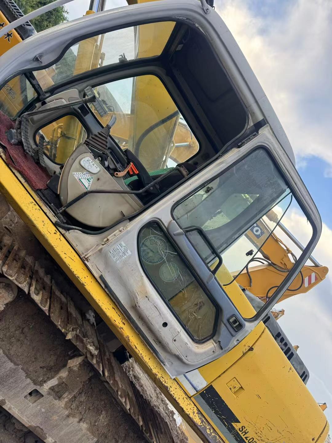 Buy Sumitomo SH200A3 Used Excavator / 4 Buy Sumitomo SH200A3 Used Excavator / 4
