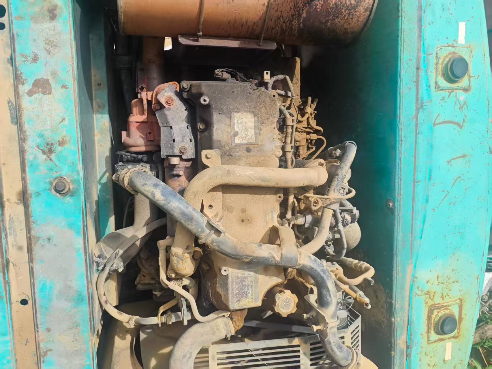Buy Kobelco SK210 Used Excavator / 6