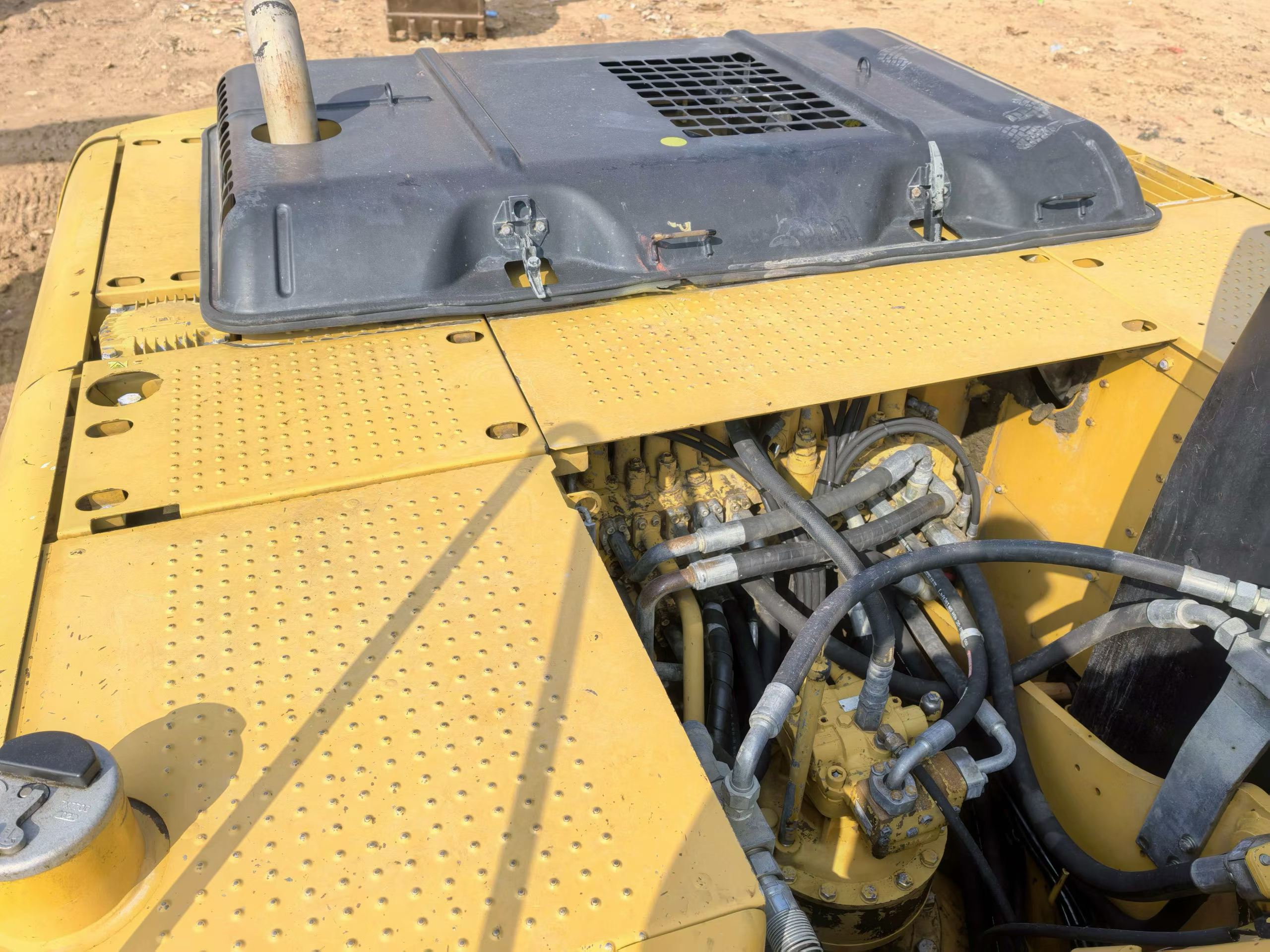 Buy Caterpillar 320D Used Excavator / 7 Buy Caterpillar 320D Used Excavator / 7