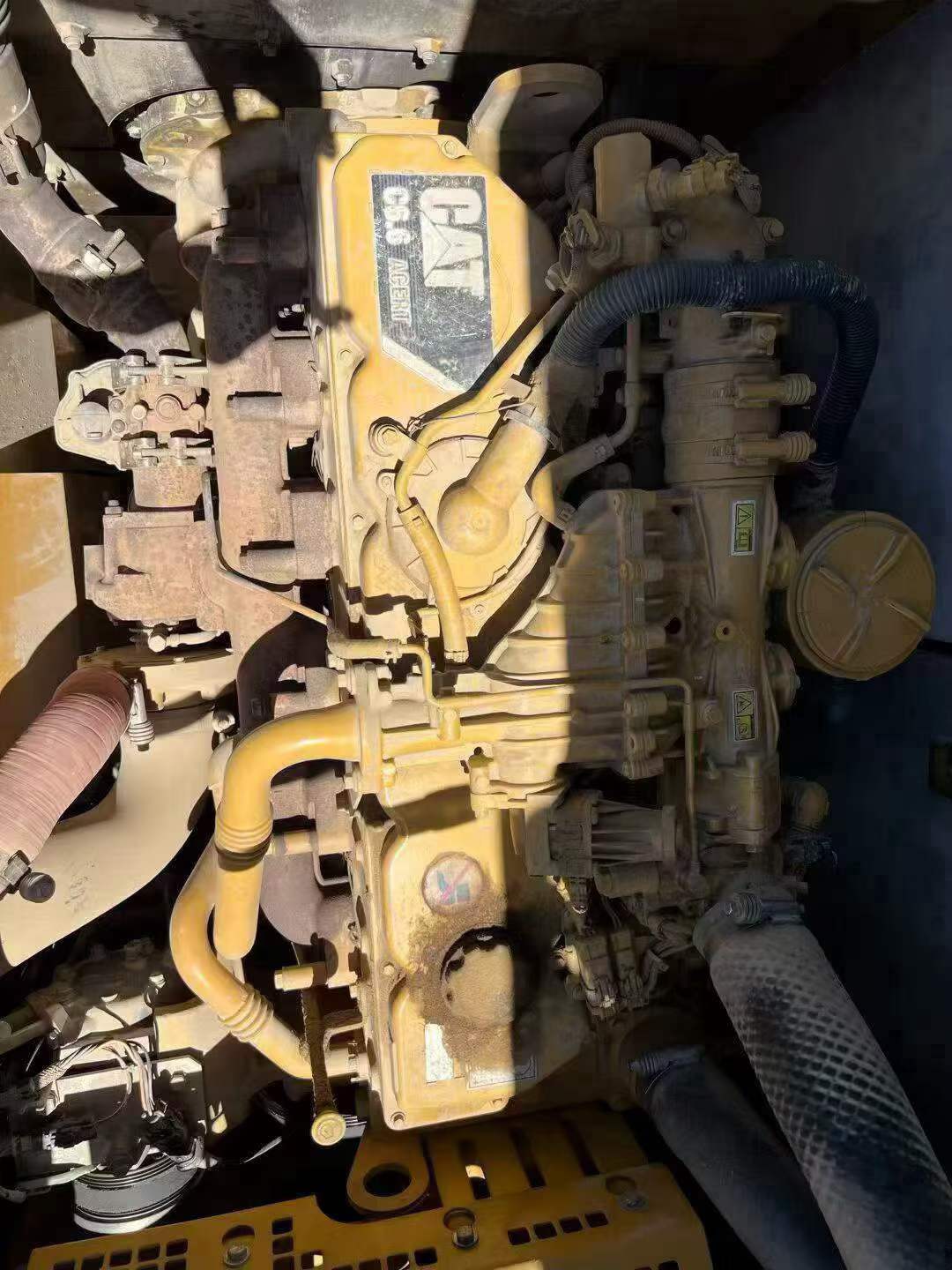 Buy Caterpillar 320E Used Excavator / 1