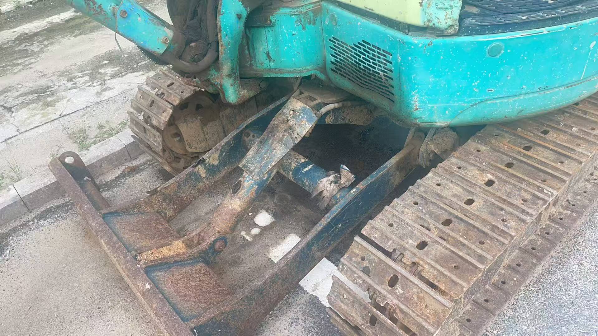 Buy Yanmar Vio30-3 Used Excavator / 2