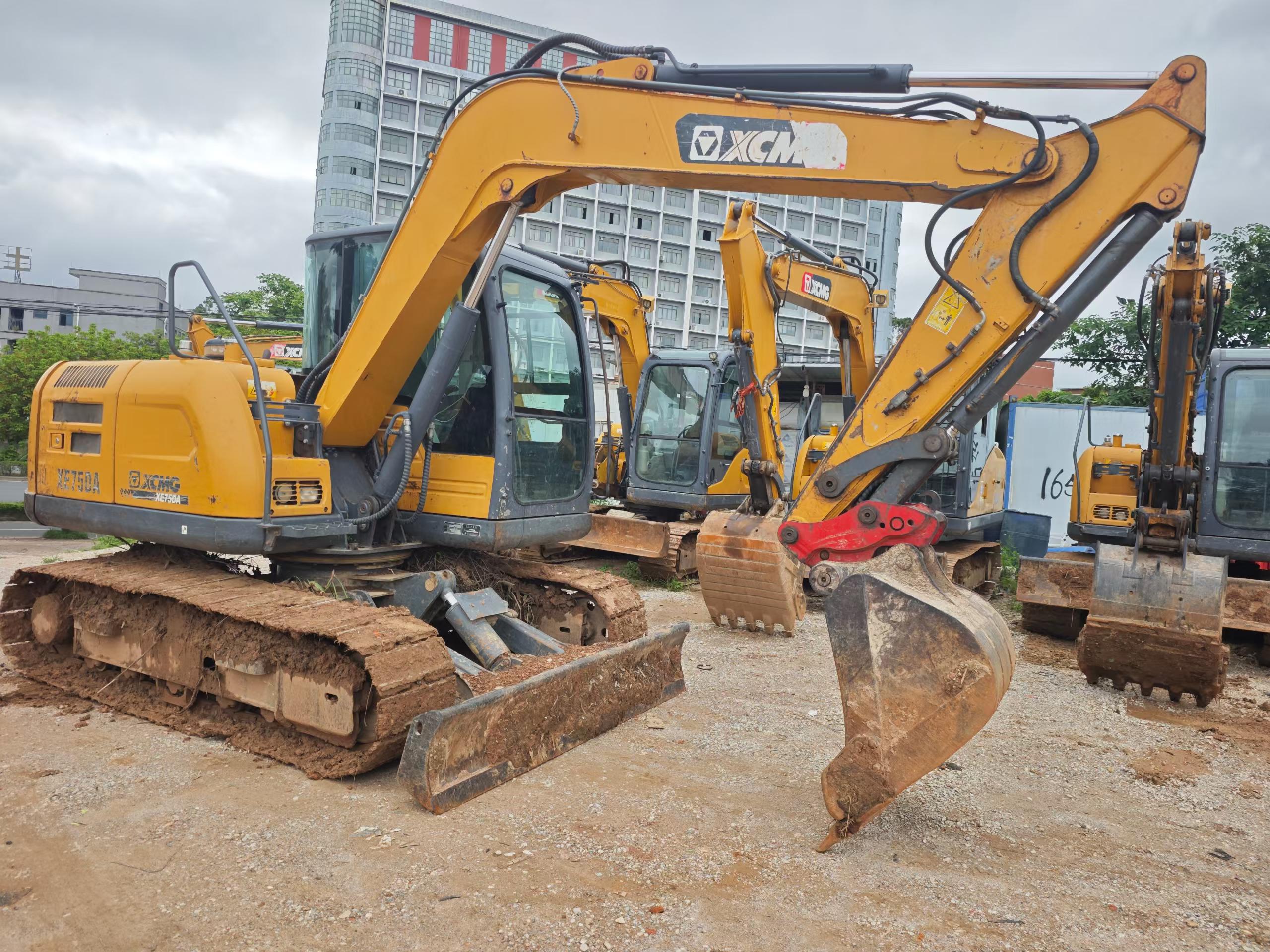 Buy XCMG Used Excavator / 1