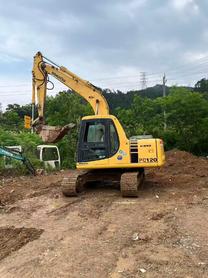 Buy Komatsu PC100-6 Used Excavator / 2 Buy Komatsu PC100-6 Used Excavator / 2