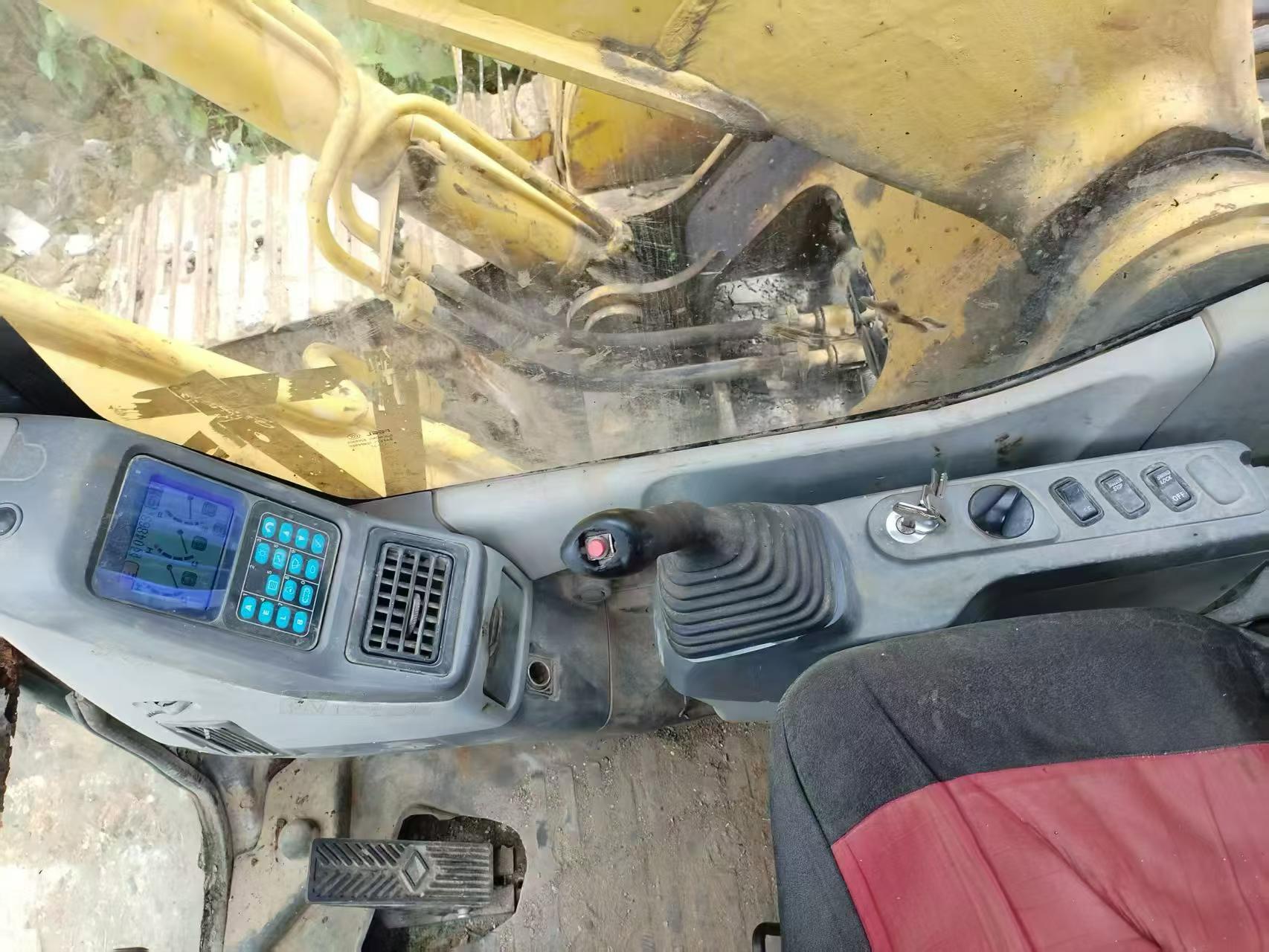 Buy Komatsu PC200 Used Excavator / 5 Buy Komatsu PC200 Used Excavator / 5