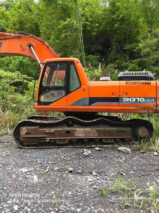 Buy Doosan DH300-7 Used Excavator / 1