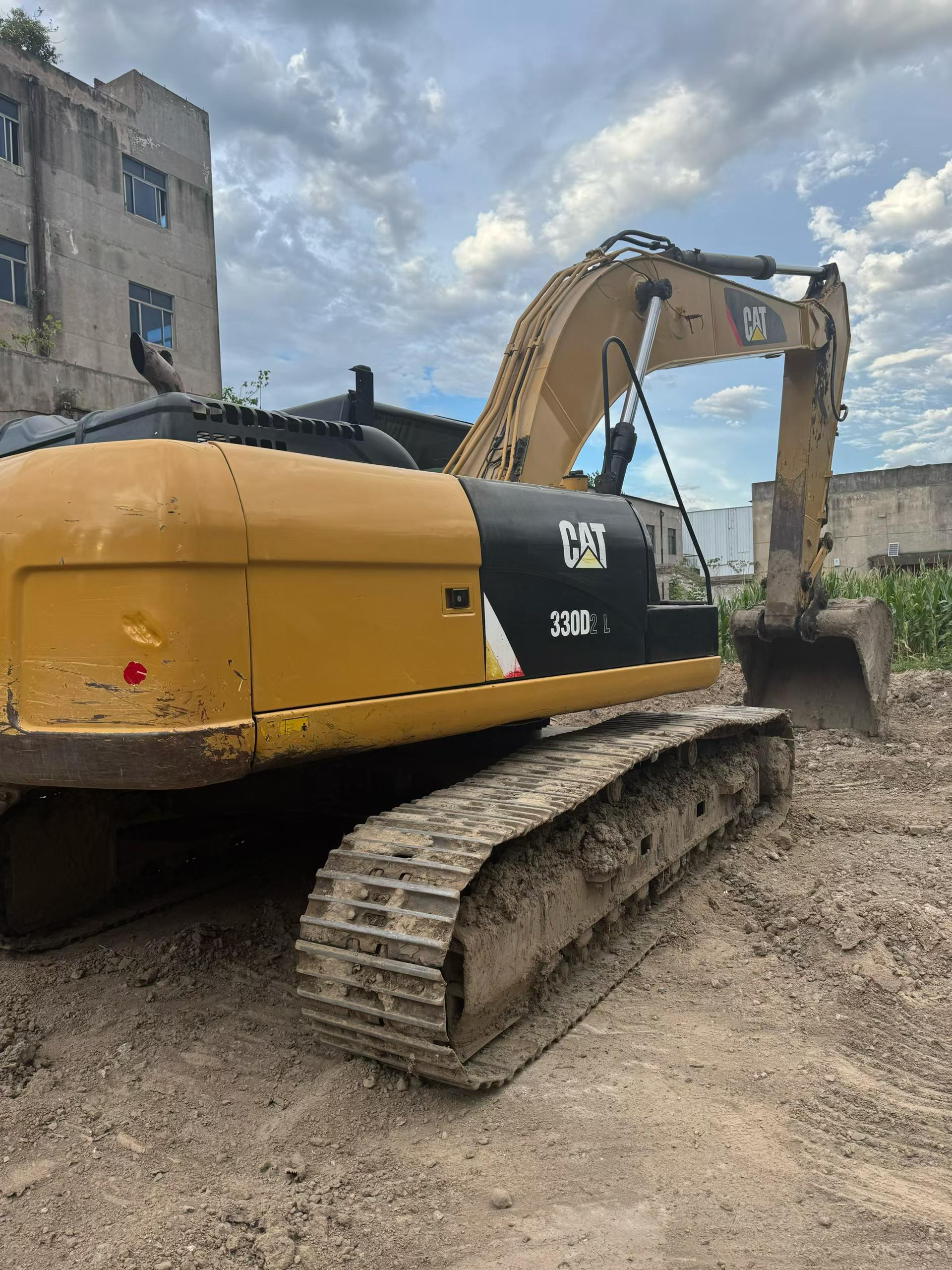 Buy Caterpillar 330B Used Excavator / 3