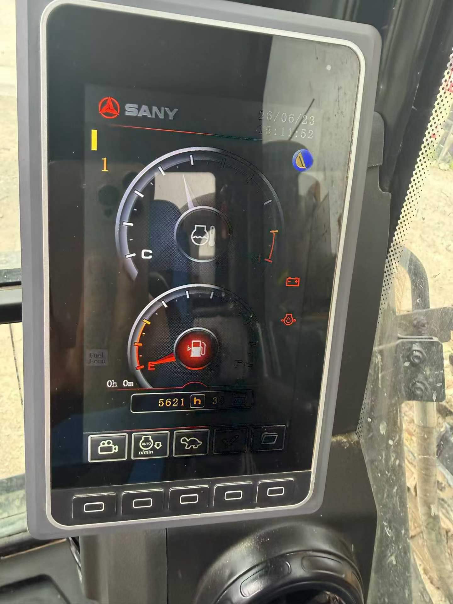 Buy Sany SY375H Used Excavator / 4 Buy Sany SY375H Used Excavator / 4