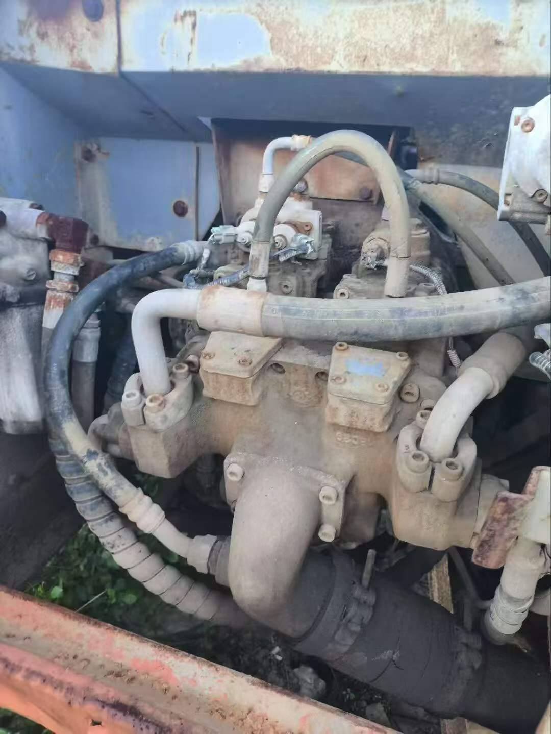 Buy Hitachi ZX200-6 Used Excavator / 1