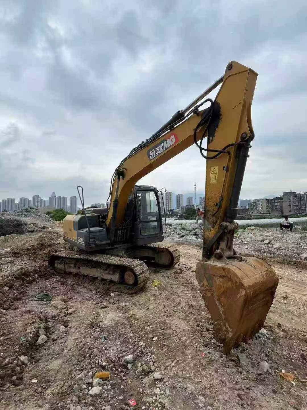Buy XCMG Used Excavator / 6 Buy XCMG Used Excavator / 6