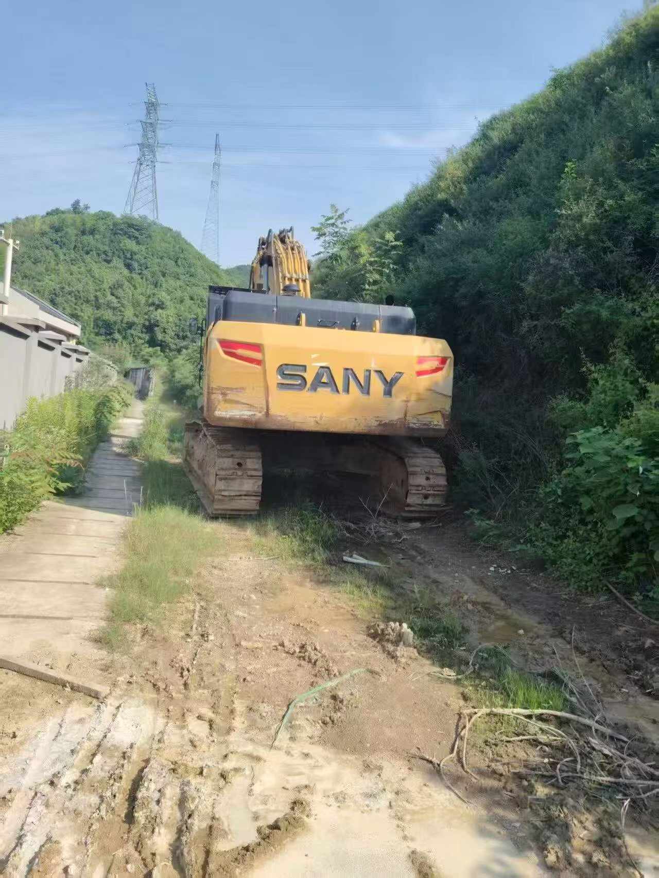 Buy Sany SY375H Used Excavator