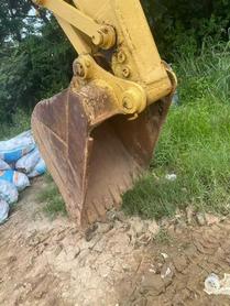 Buy Komatsu PC200-6 Used Excavator / 8 Buy Komatsu PC200-6 Used Excavator / 8