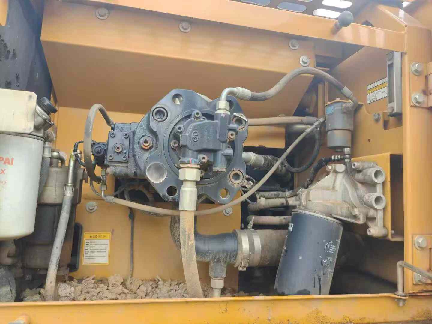 Buy Sany SY200C Used Excavator / 3