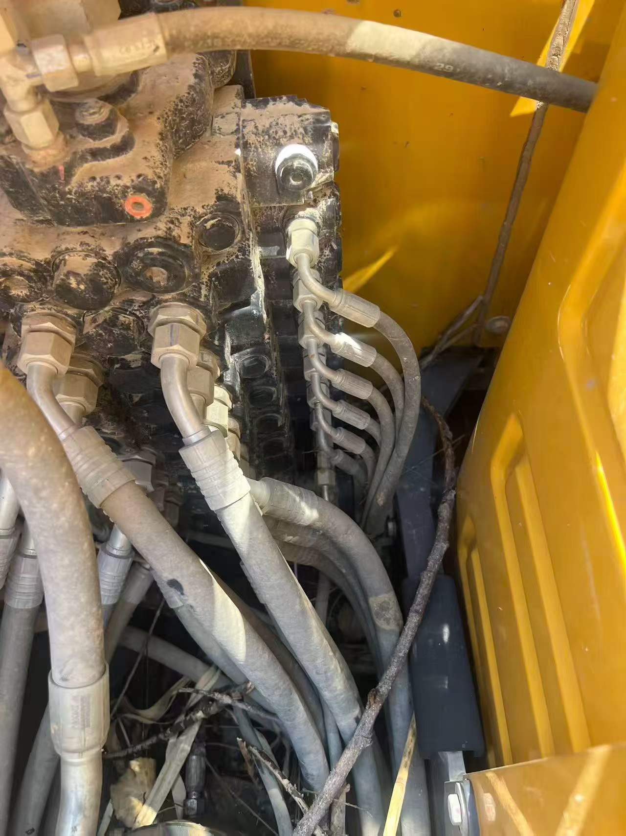 Buy XCMG Used Excavator / 4 Buy XCMG Used Excavator / 4