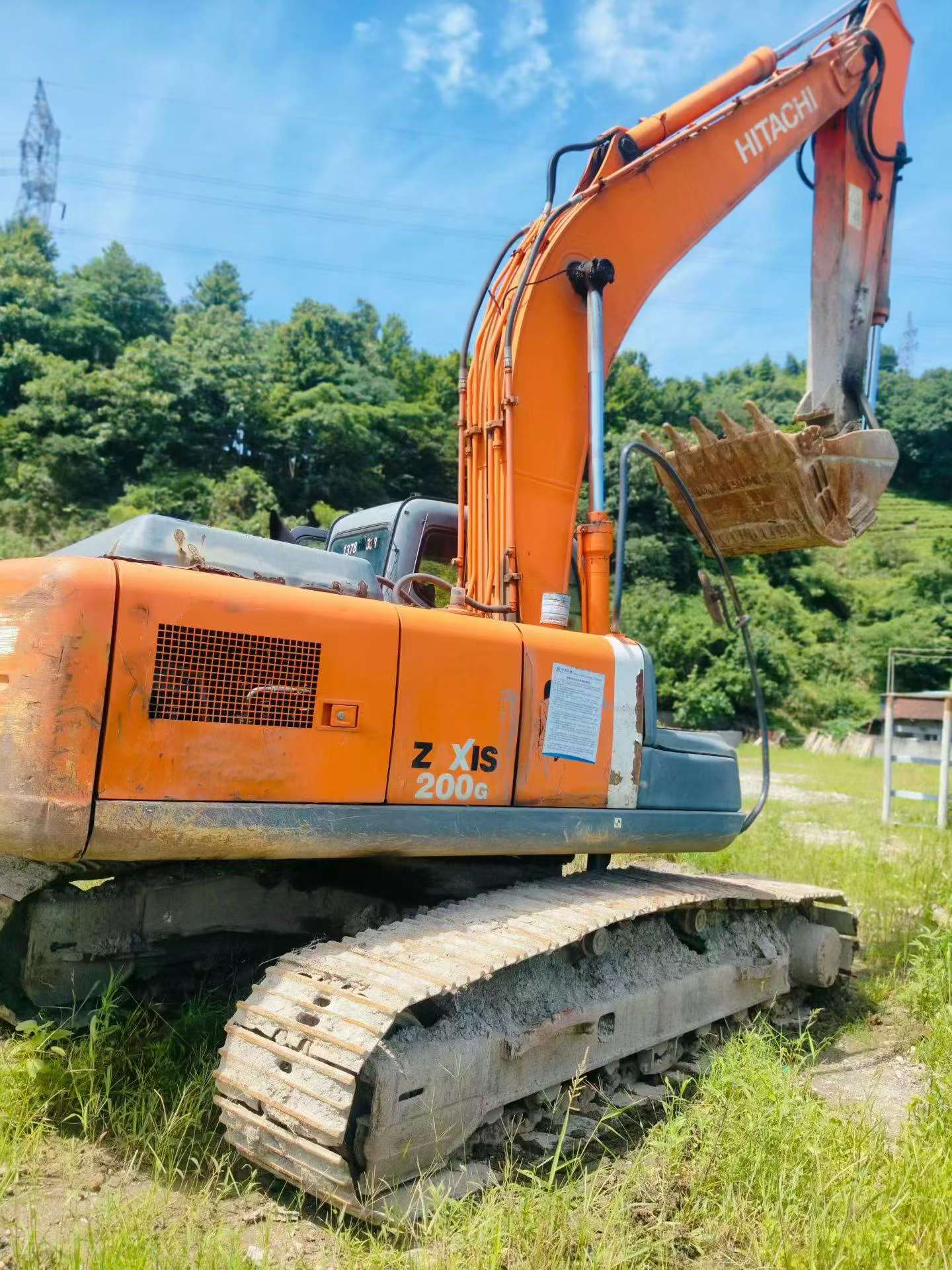Buy Hitachi EX200 Used Excavator / 9 Buy Hitachi EX200 Used Excavator / 9