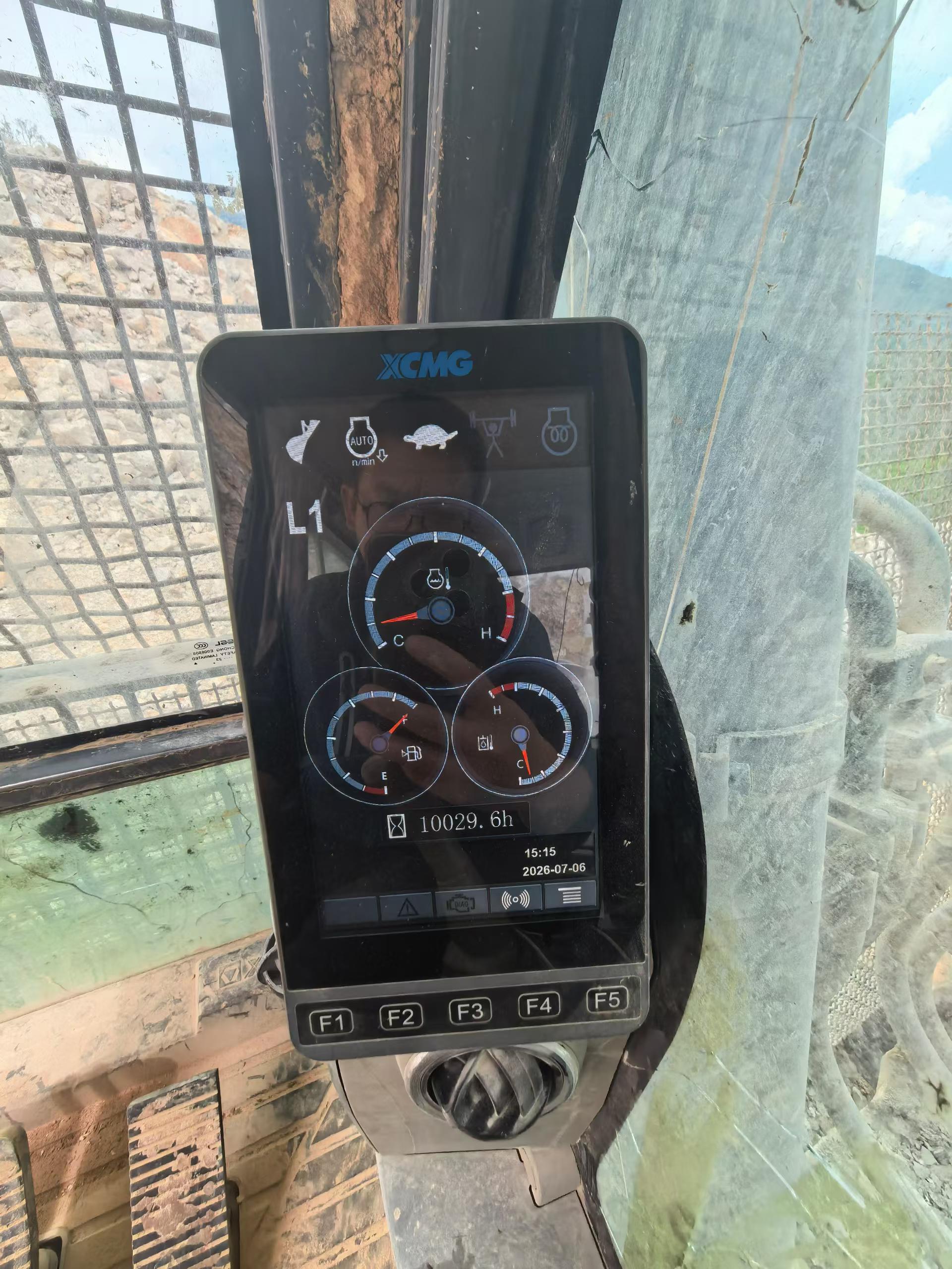 Buy XCMG Used Excavator / 8 Buy XCMG Used Excavator / 8