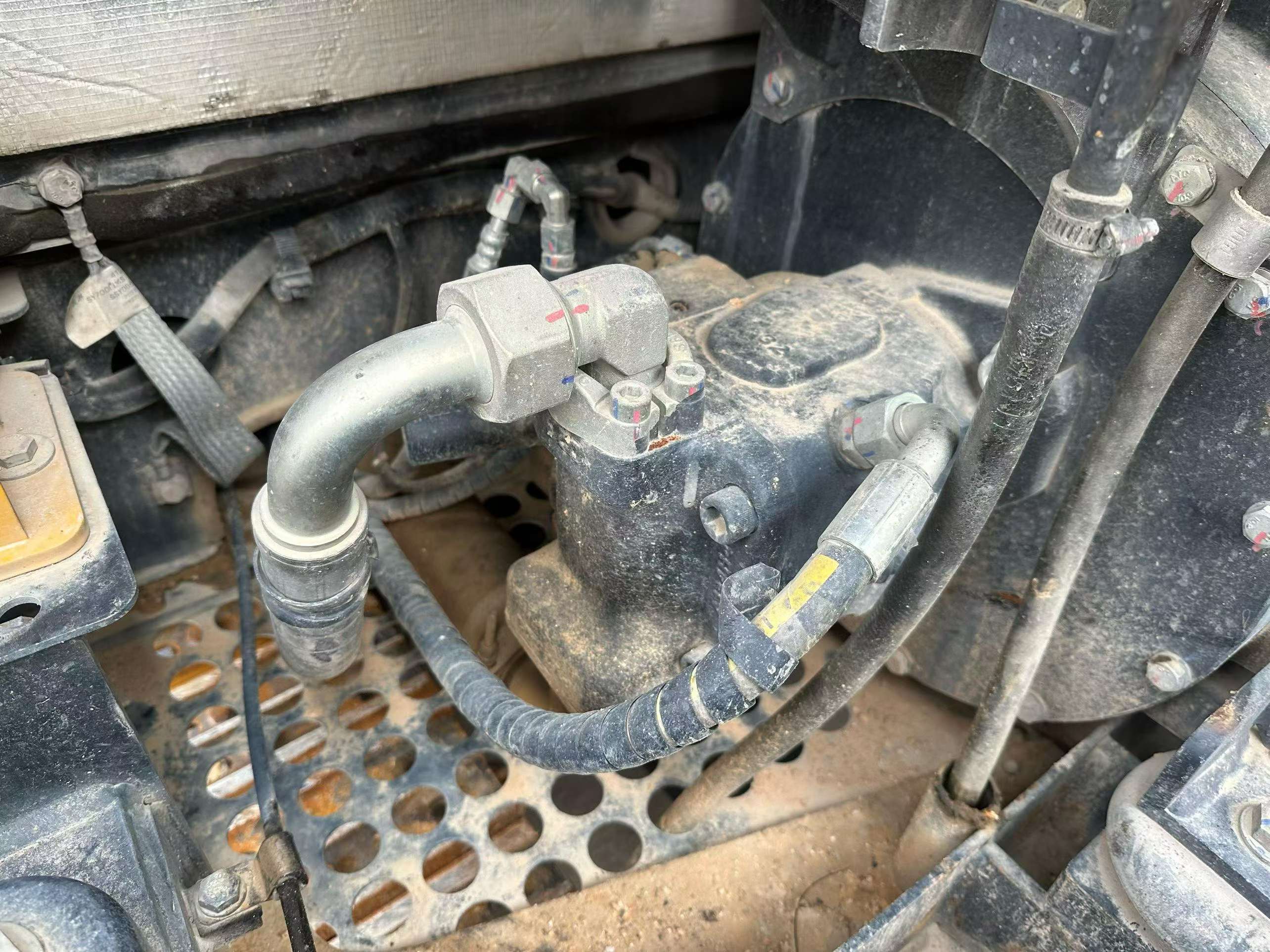 Buy Sany SY60 Used Excavator / 5