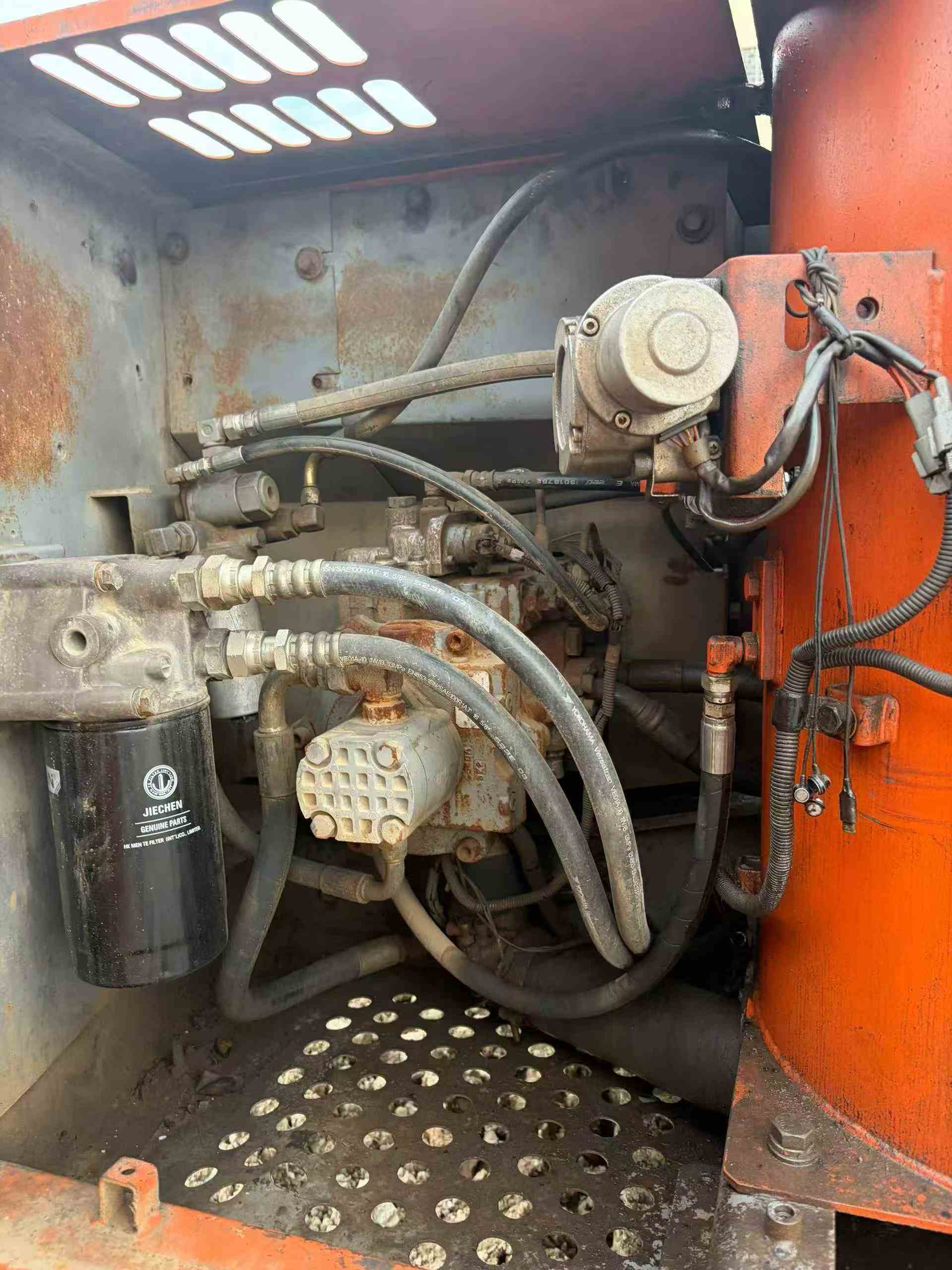 Buy Hitachi EX120-6 Used Excavator / 3 Buy Hitachi EX120-6 Used Excavator / 3