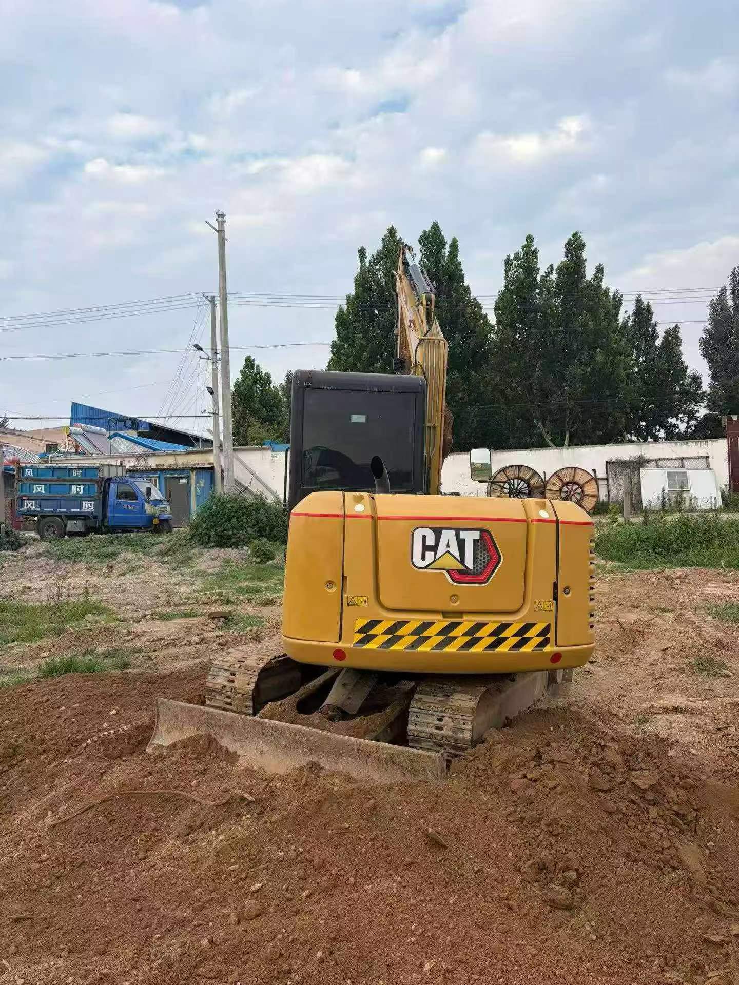 Buy Caterpillar 305.5 Used Excavator / 3 Buy Caterpillar 305.5 Used Excavator / 3