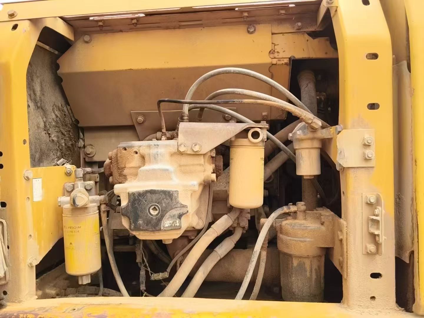 Buy Komatsu PC200 Used Excavator / 9 Buy Komatsu PC200 Used Excavator / 9