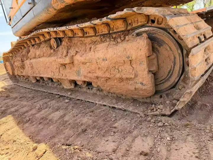 Buy Hyundai R305LVS Used Excavator / 9 Buy Hyundai R305LVS Used Excavator / 9