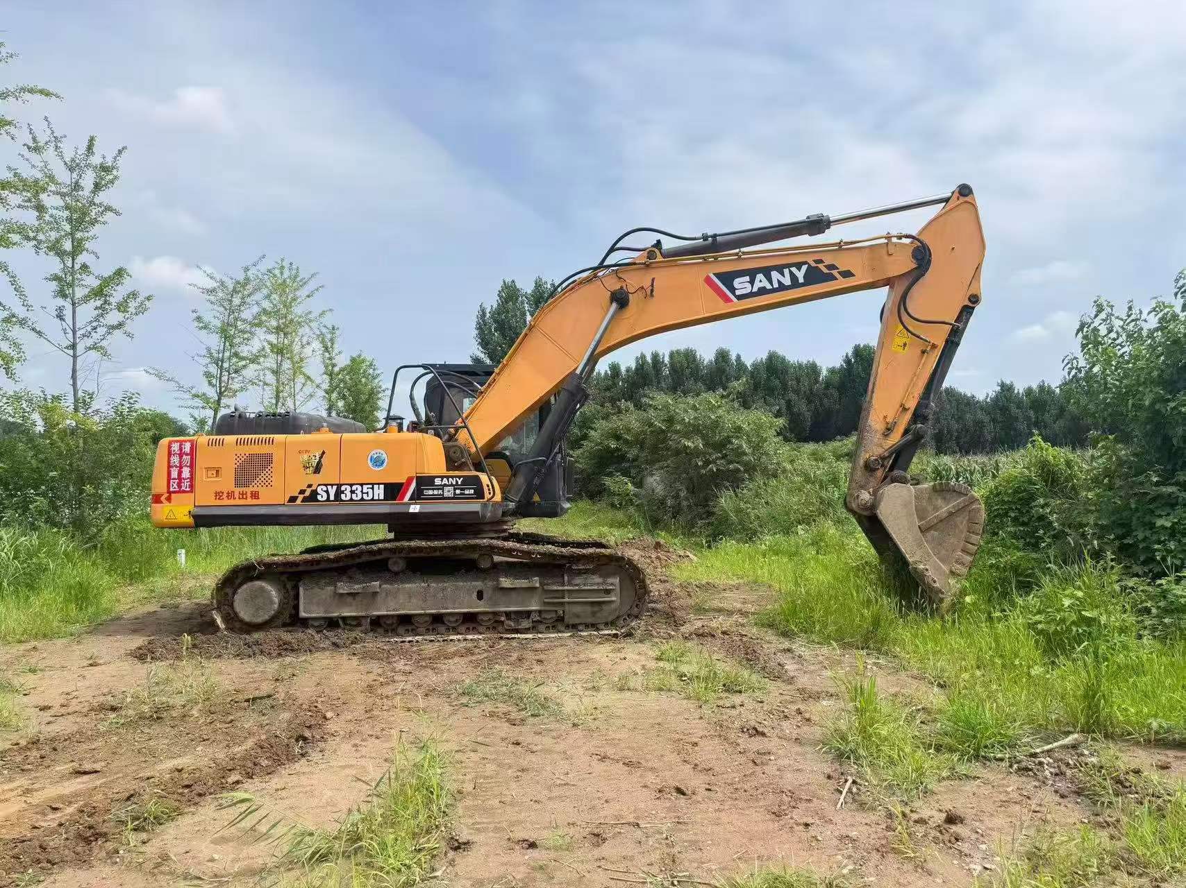 Buy Sany SY335C-8 Used Excavator / 2 Buy Sany SY335C-8 Used Excavator / 2