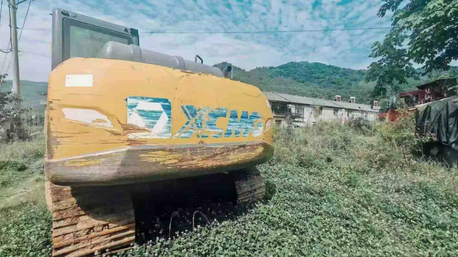 Buy XCMG LW150FV Used Excavator / 1