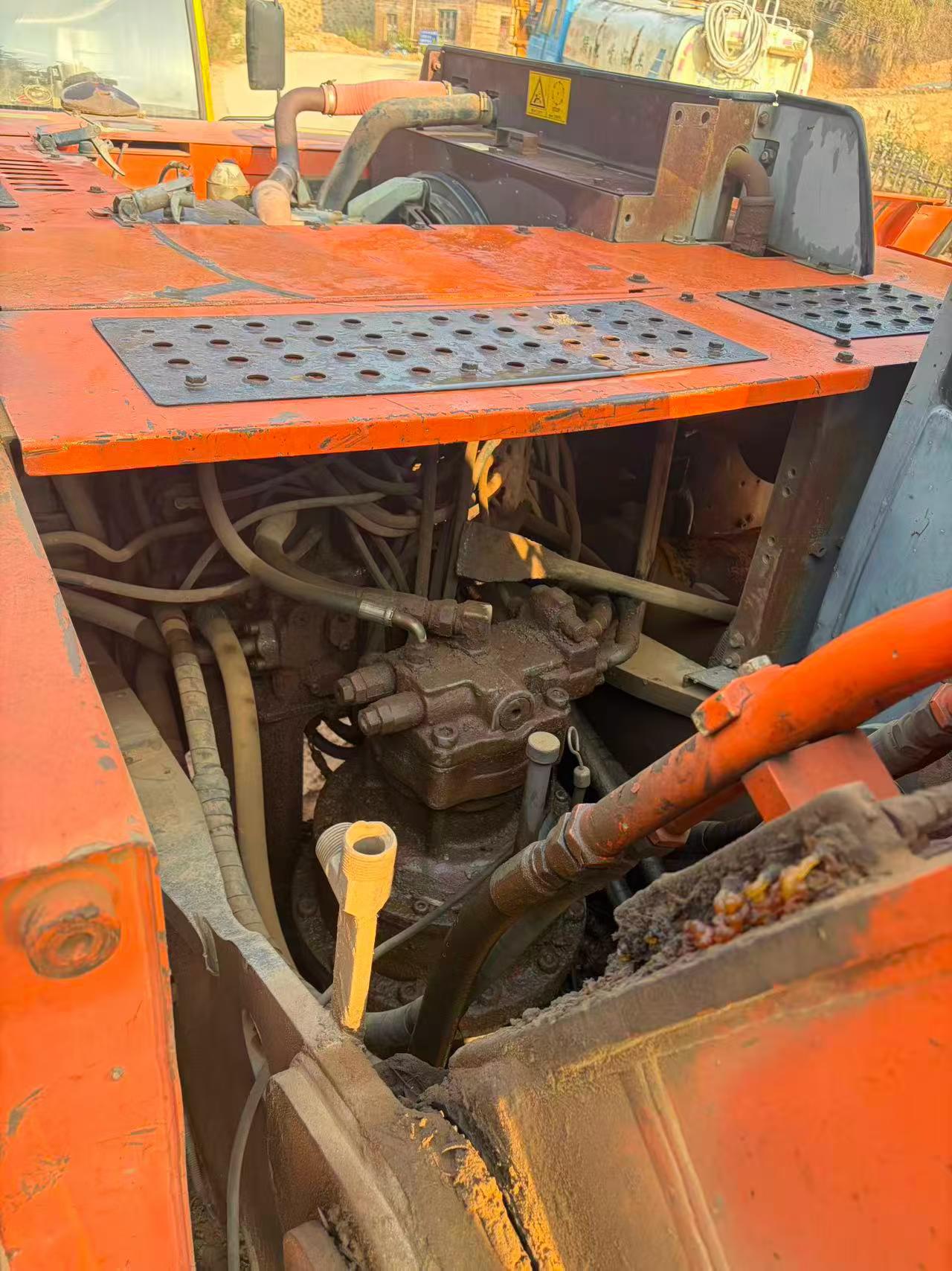 Buy Hitachi ZX270-3 Used Excavator / 7 Buy Hitachi ZX270-3 Used Excavator / 7