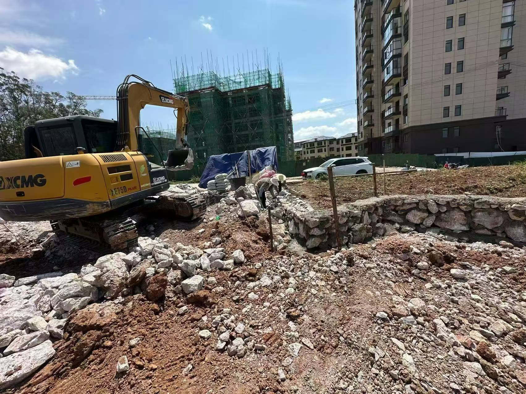 Buy XCMG Used Excavator / 7 Buy XCMG Used Excavator / 7