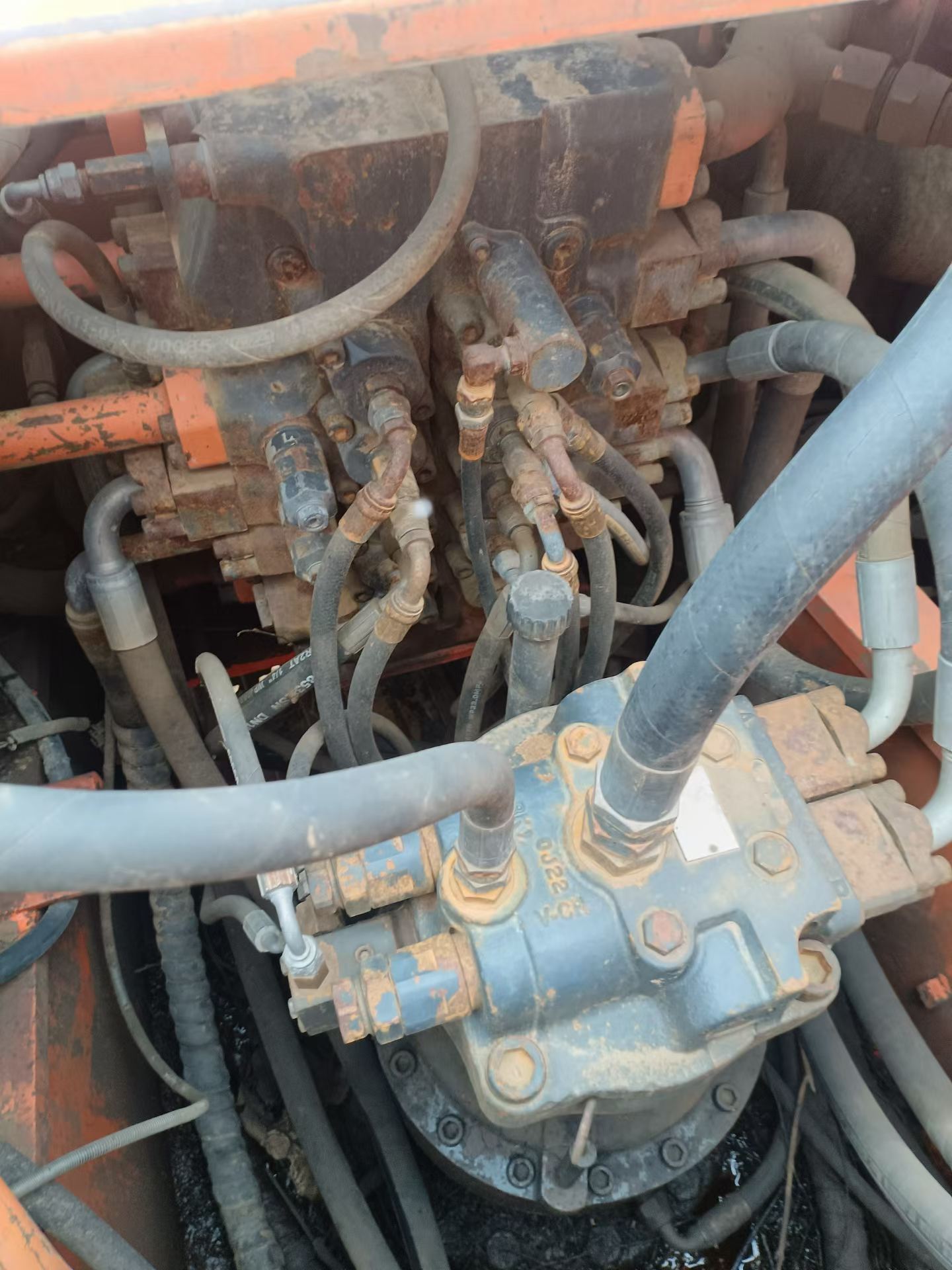 Buy Doosan DH225-9 Used Excavator / 3 Buy Doosan DH225-9 Used Excavator / 3