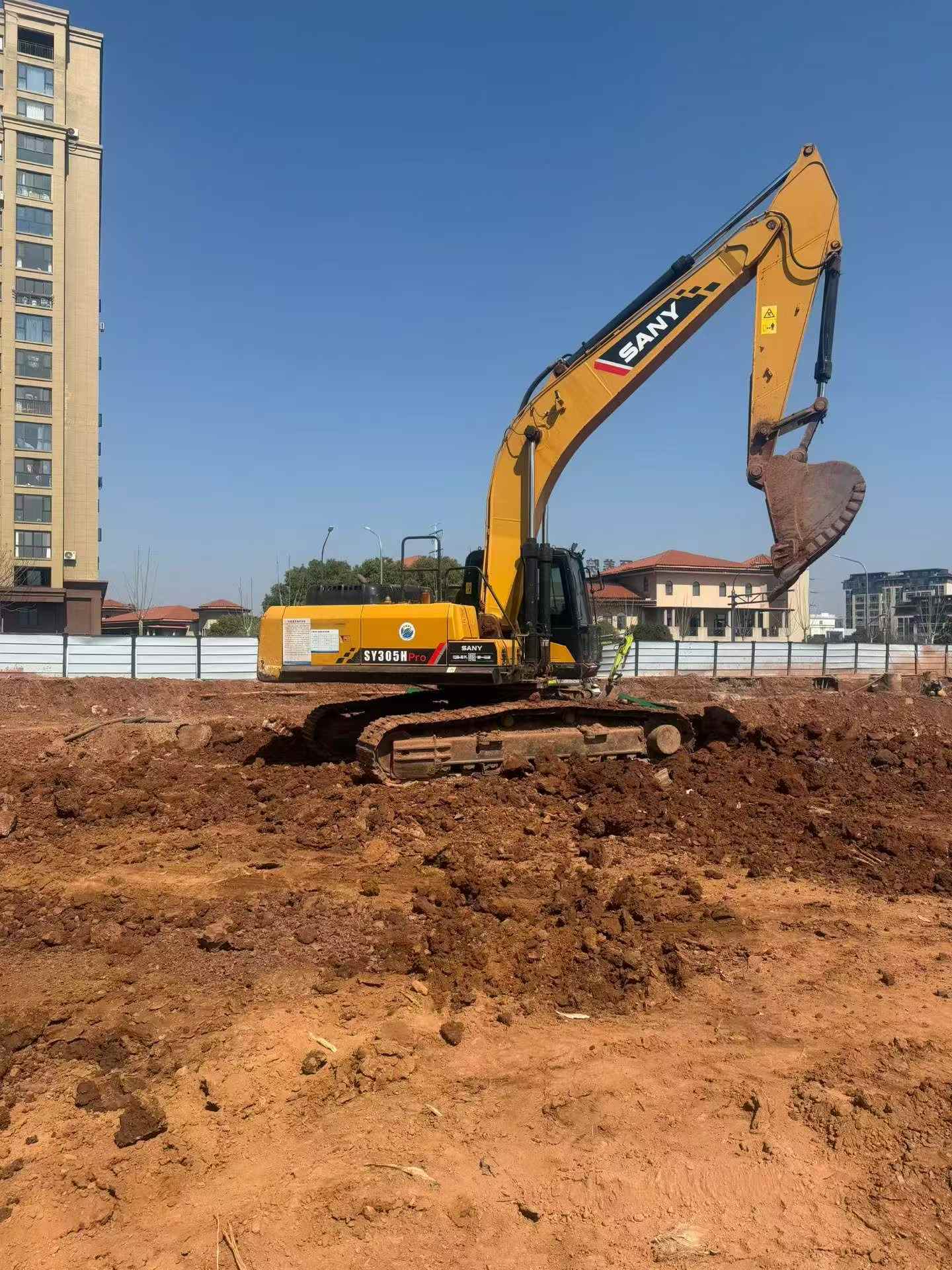 Buy Sany SY245H Used Excavator / 5 Buy Sany SY245H Used Excavator / 5