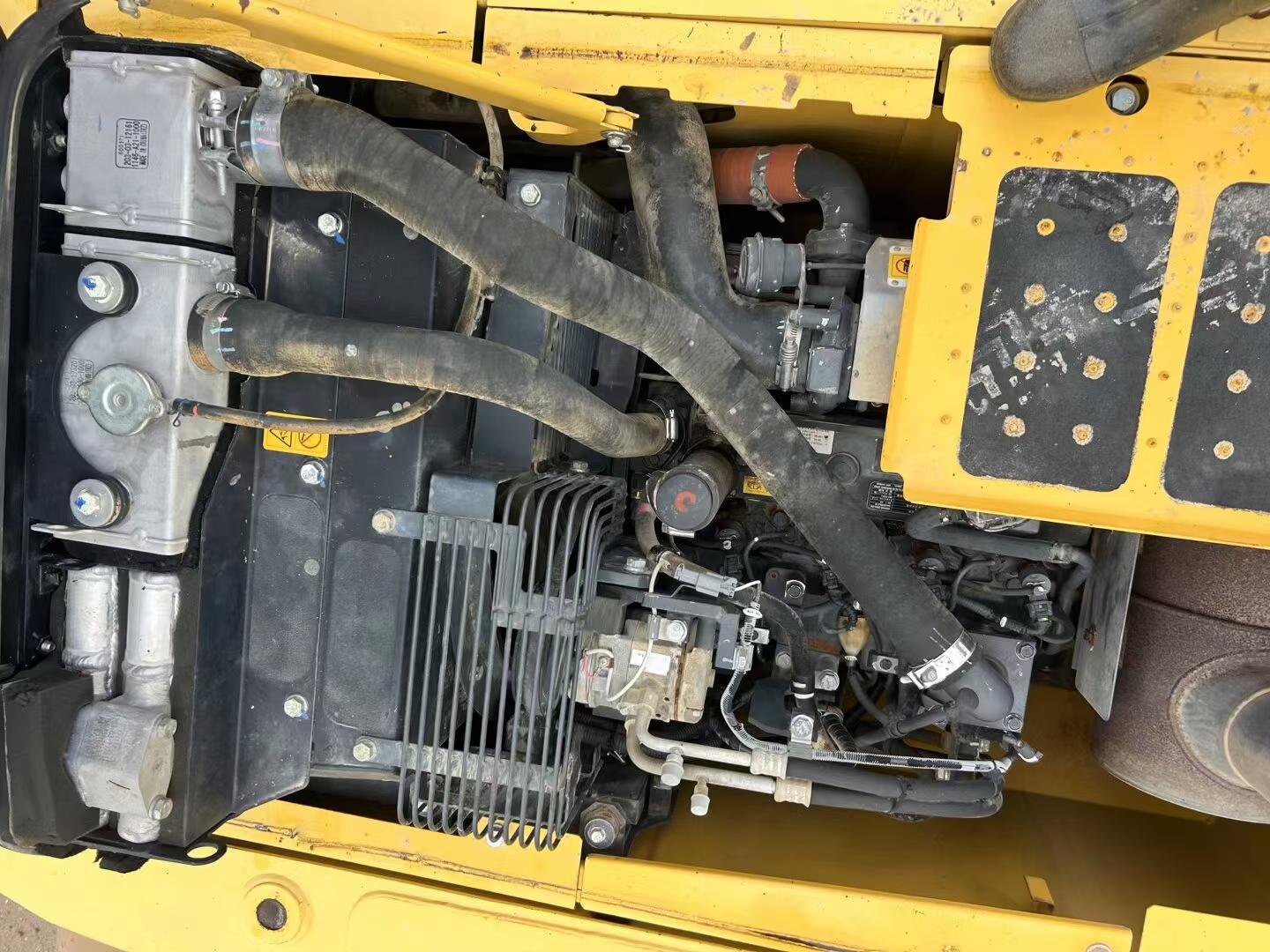 Buy Komatsu PC130-8 Used Excavator / 8 Buy Komatsu PC130-8 Used Excavator / 8