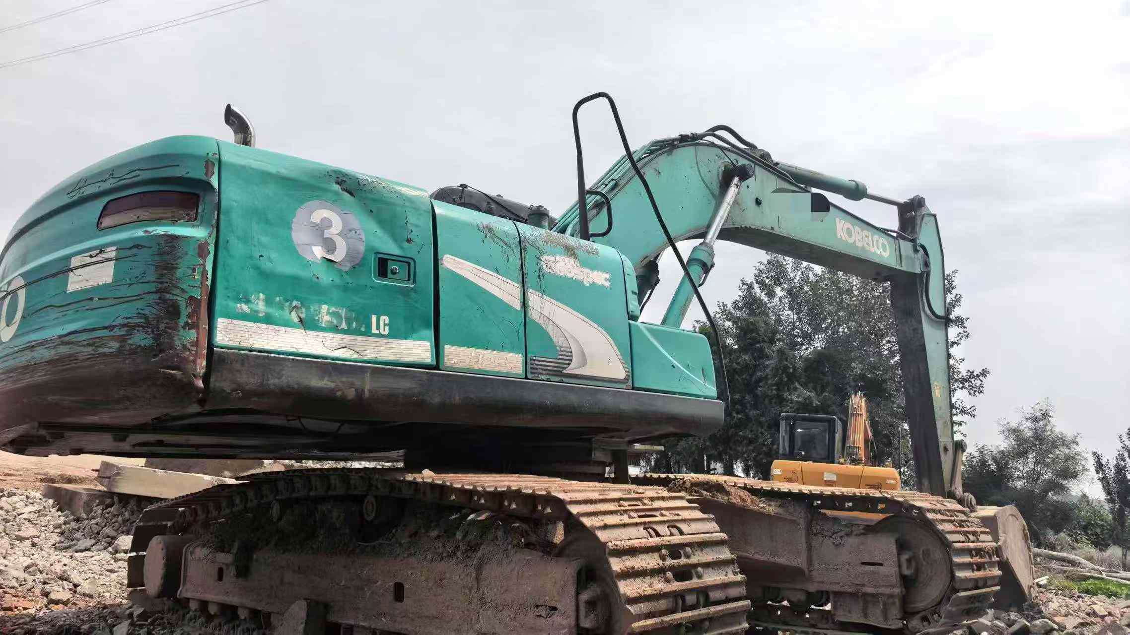 Buy Kobelco SK210 Used Excavator / 6 Buy Kobelco SK210 Used Excavator / 6