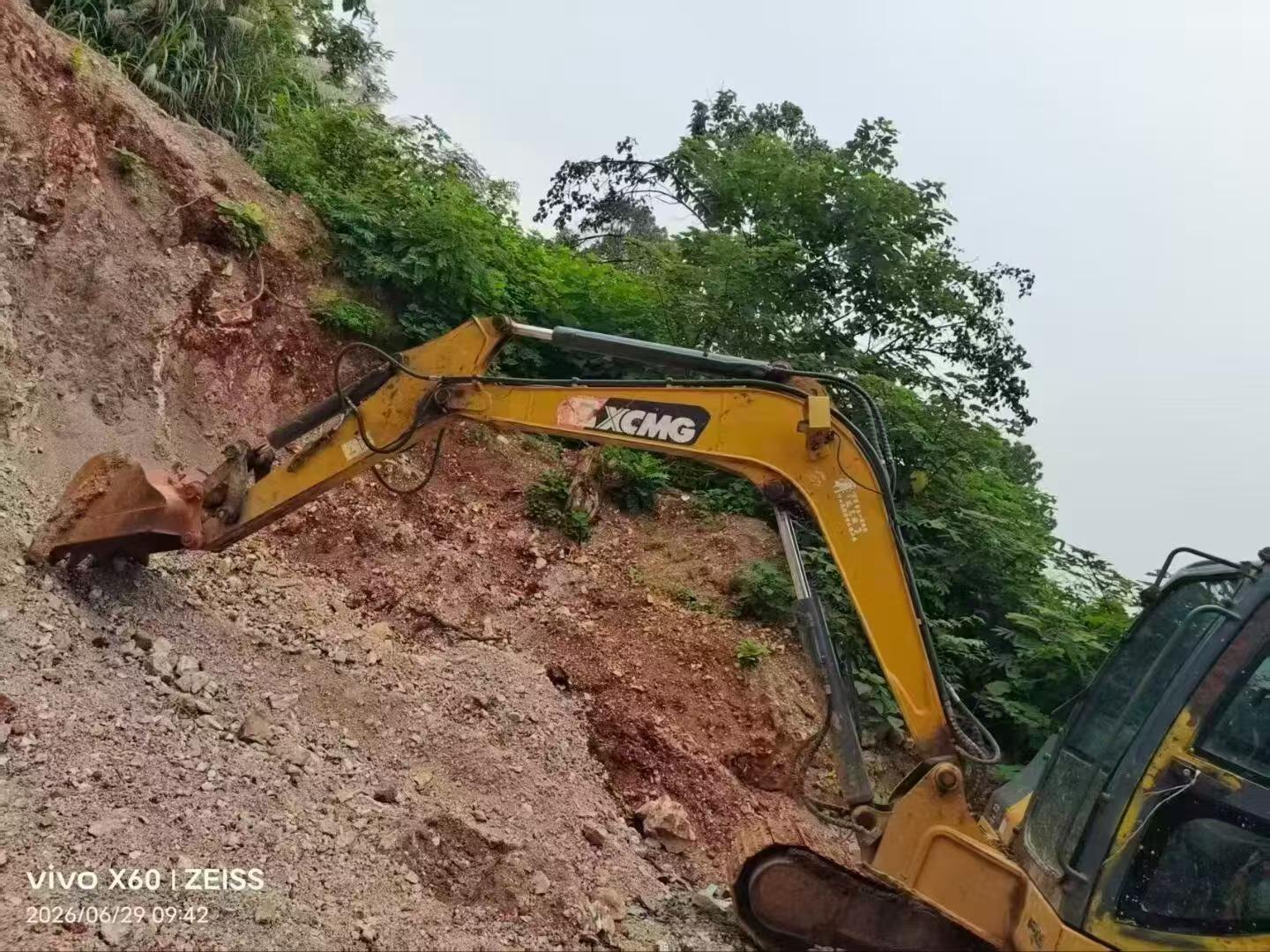 Buy XCMG Used Excavator / 4