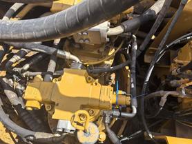 Buy Caterpillar 374D Used Excavator / 8 Buy Caterpillar 374D Used Excavator / 8