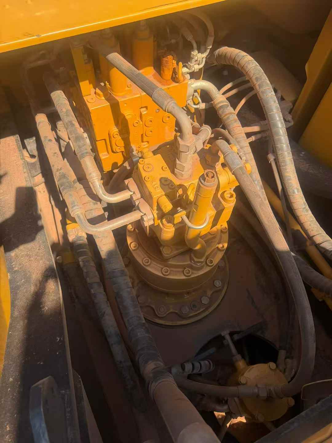 Buy Sany SY245H Used Excavator / 8 Buy Sany SY245H Used Excavator / 8