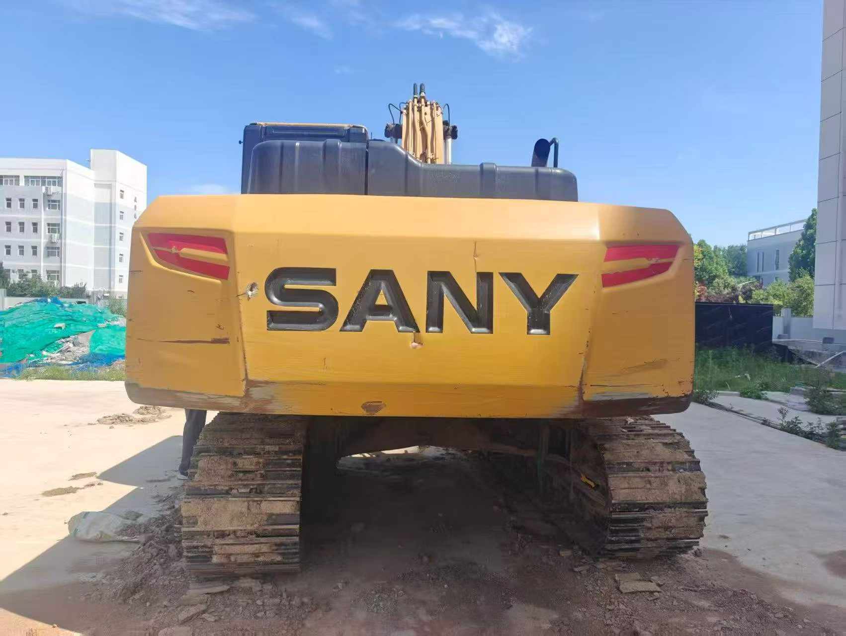 Buy Sany SY225C Used Excavator / 3 Buy Sany SY225C Used Excavator / 3